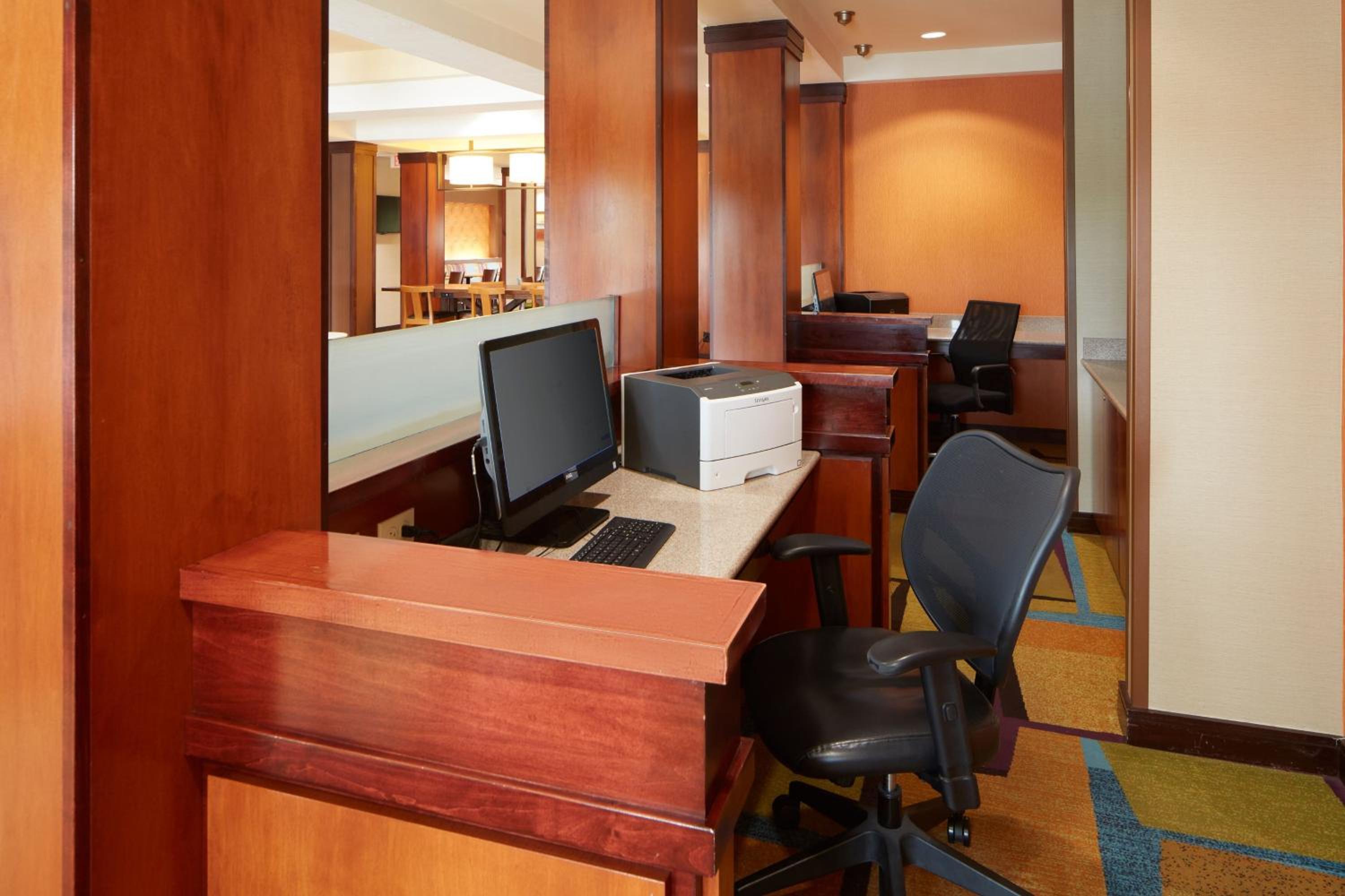 Frankfort Vacations - Fairfield by Marriott Frankfort - Property Image 9