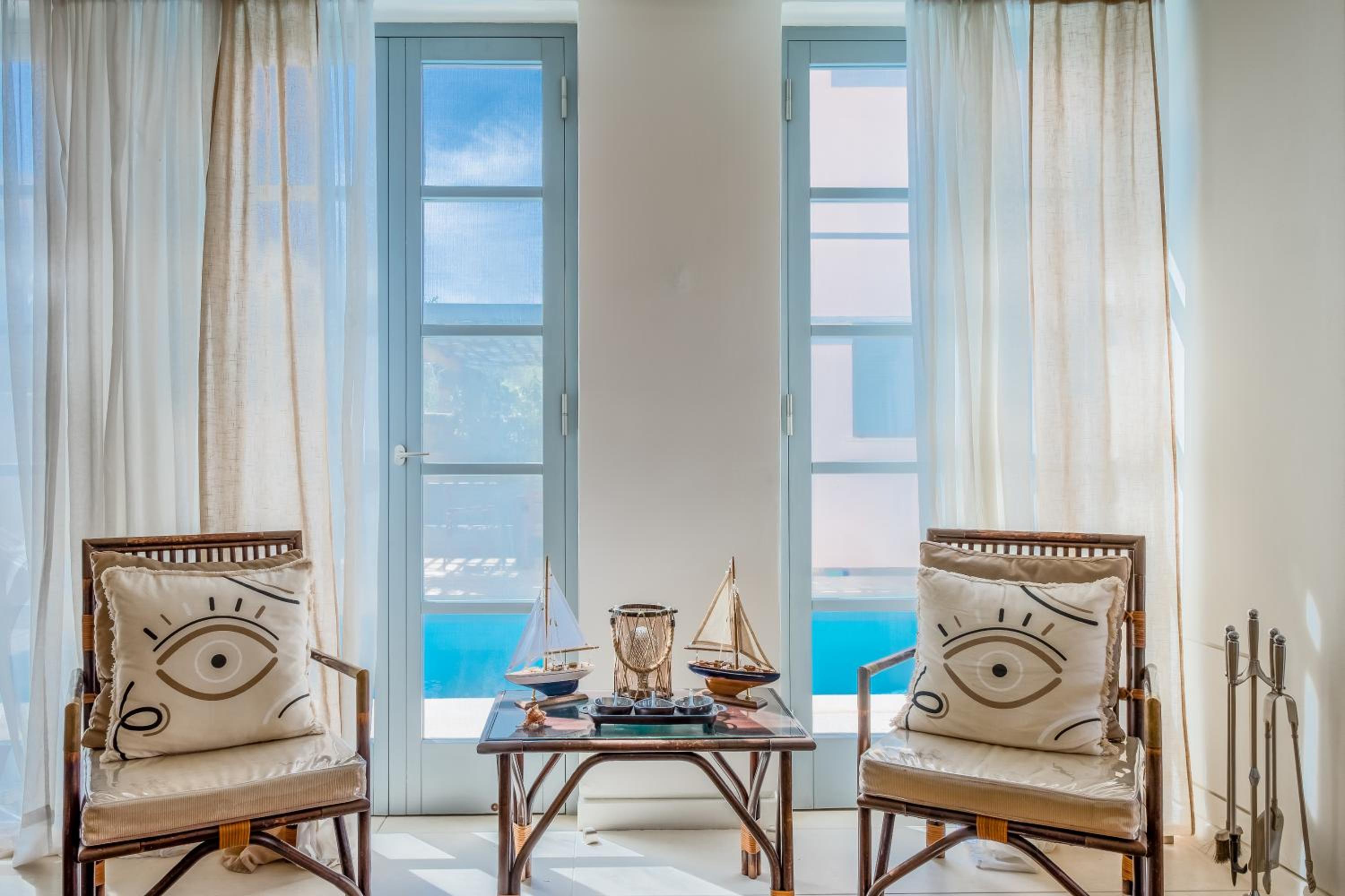 Villa Zoi with Sunset & Sea Views in Poseidonia, Syros view 4