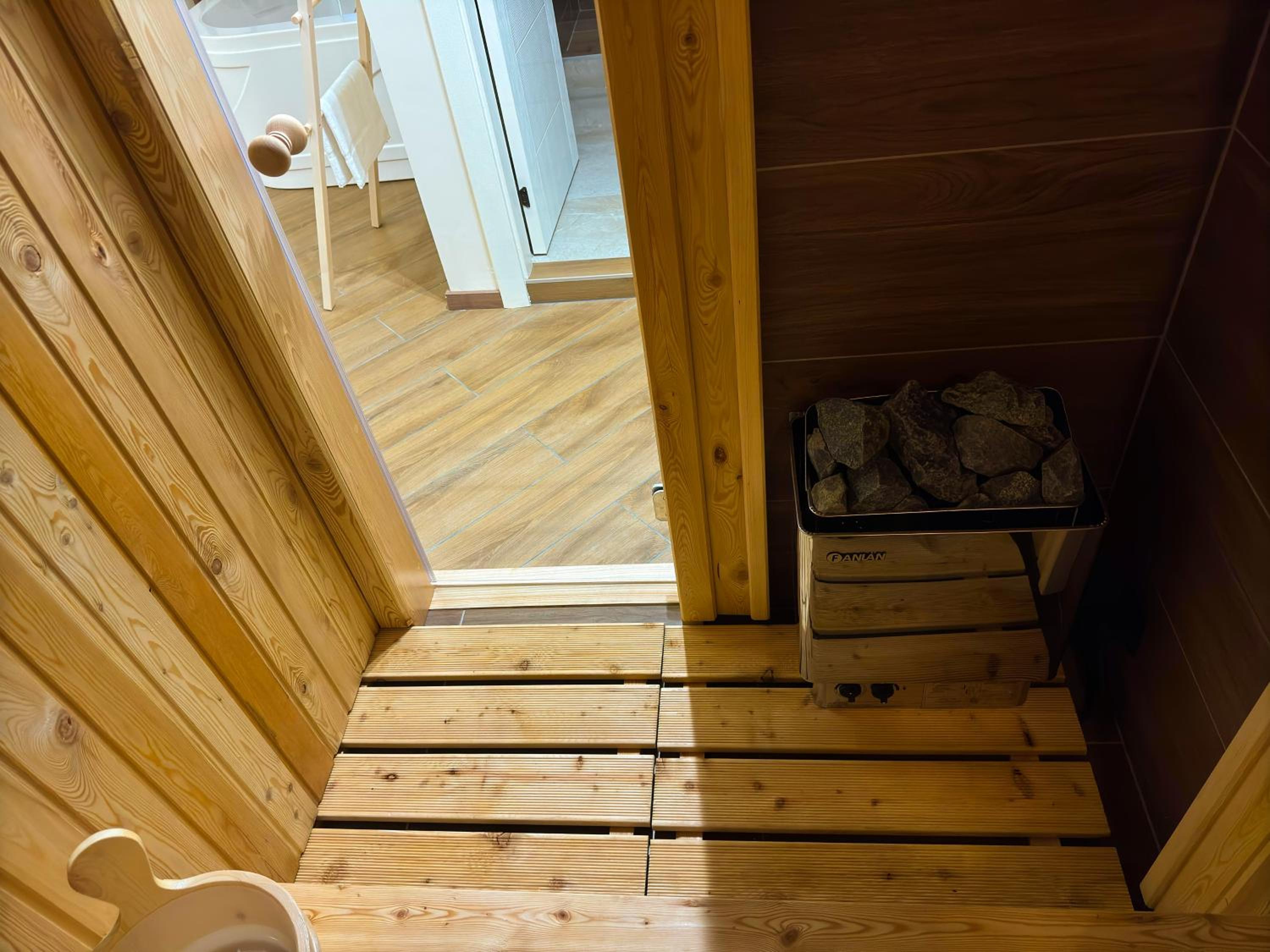Photo 31