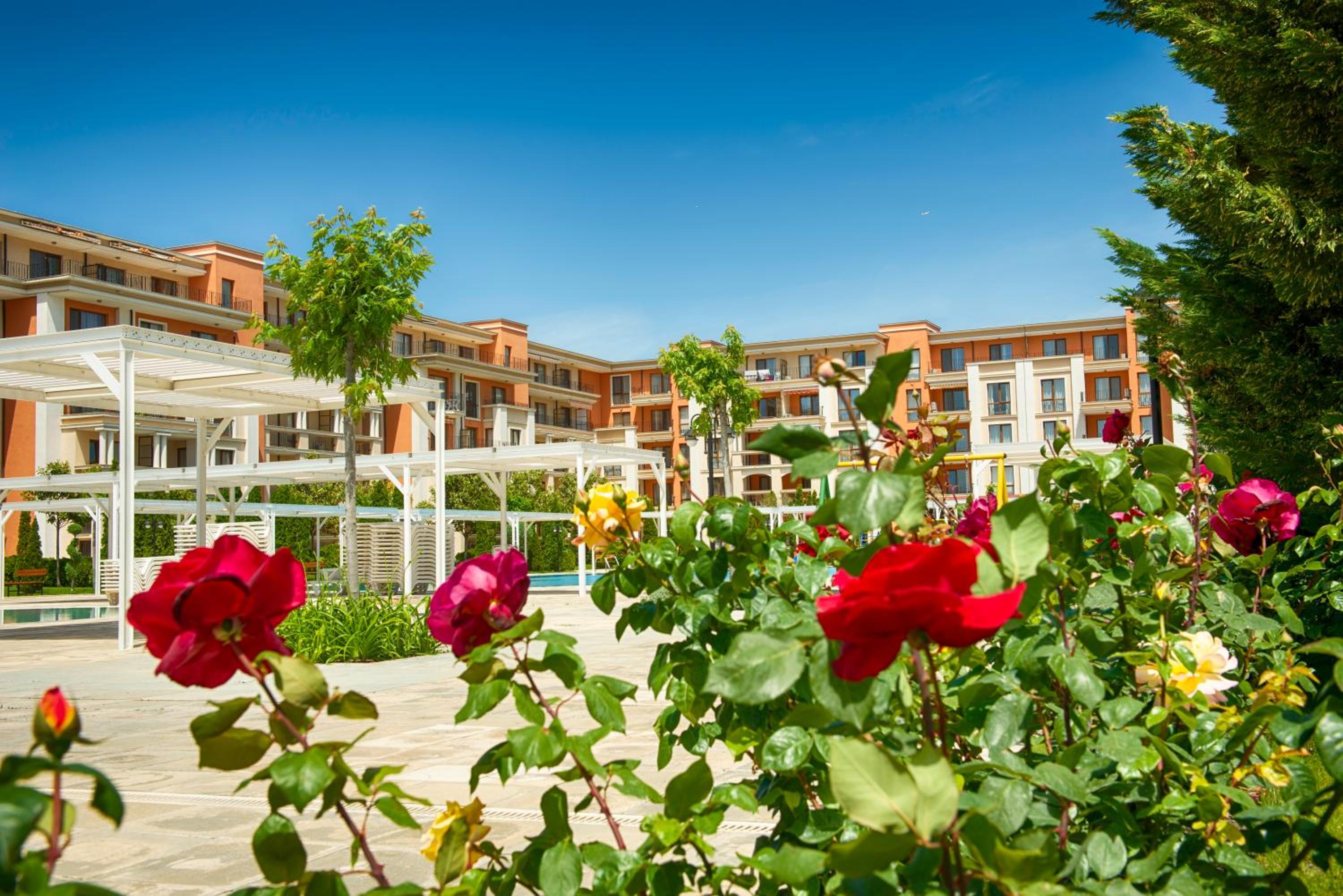Prestige Beach First Line Apartments in Saint Vlas