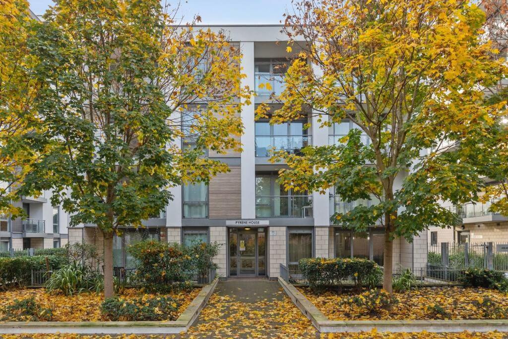 Luxury Home In London view 5