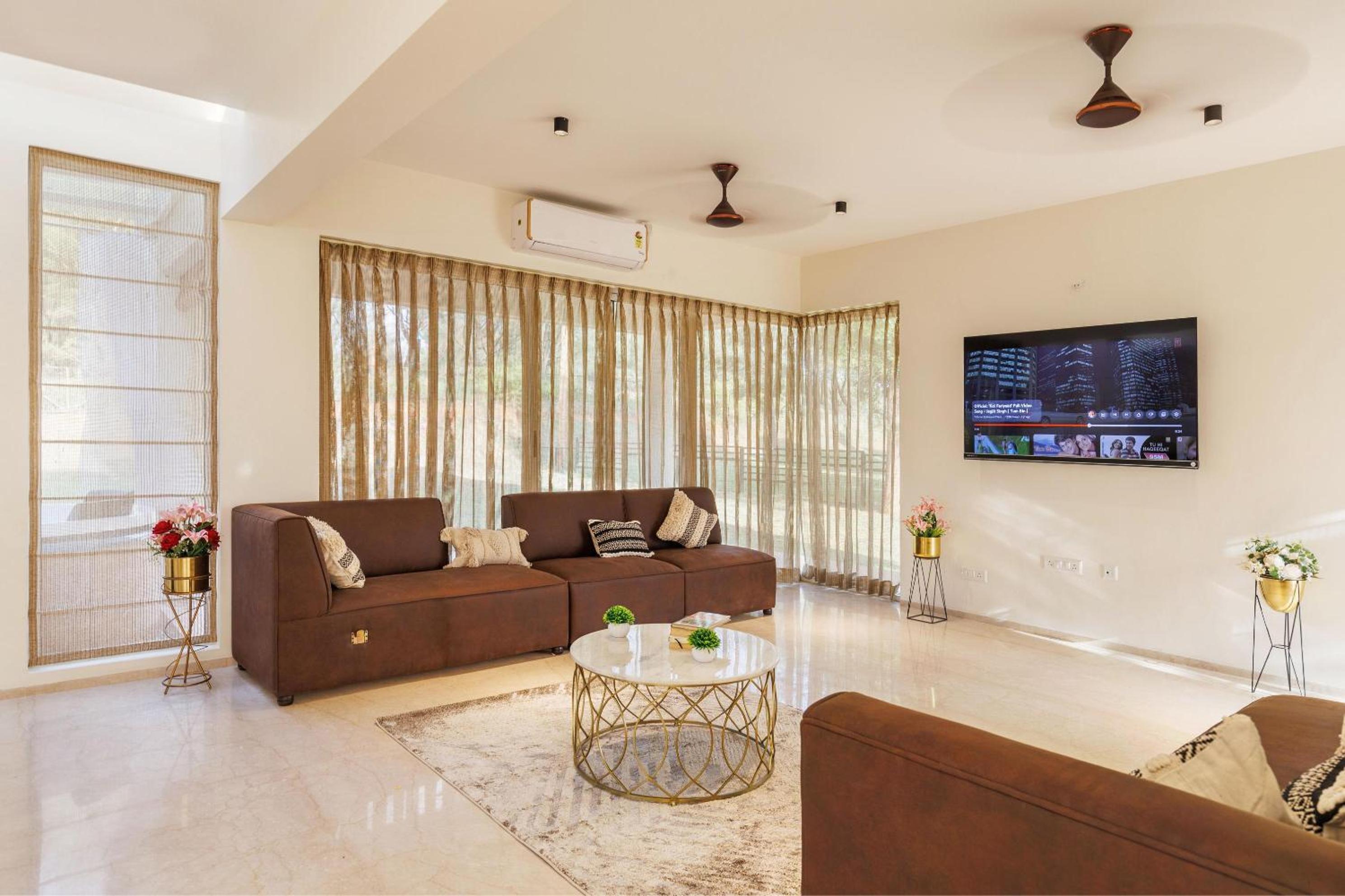 Golfing Twins Villa by StayJadeGardenRetreat8BHK view 2