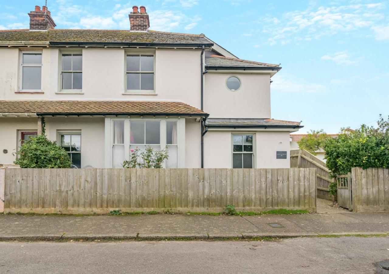 4 Bed in Southwold oc-hskimm