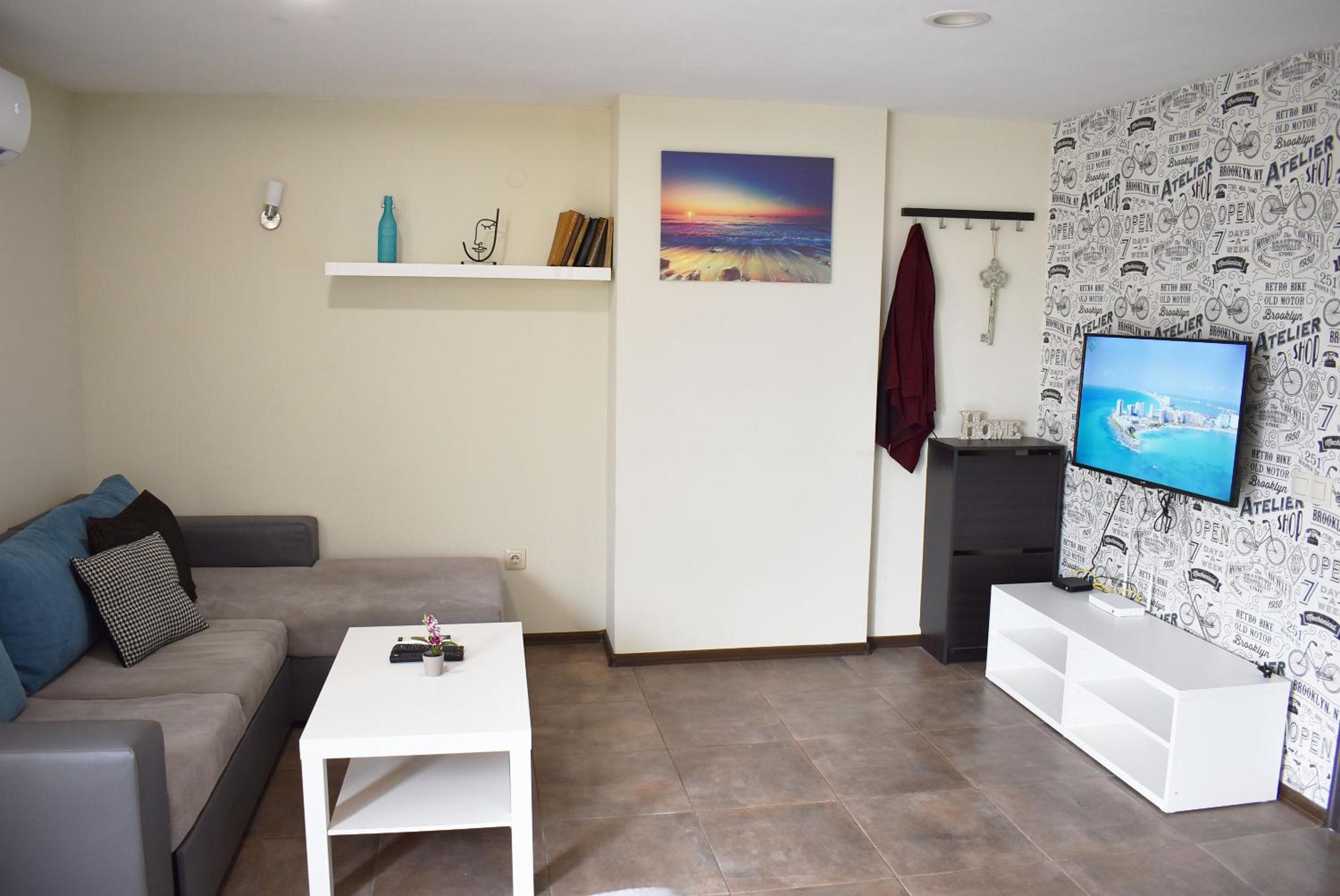 Dimitar Petkov Apartment