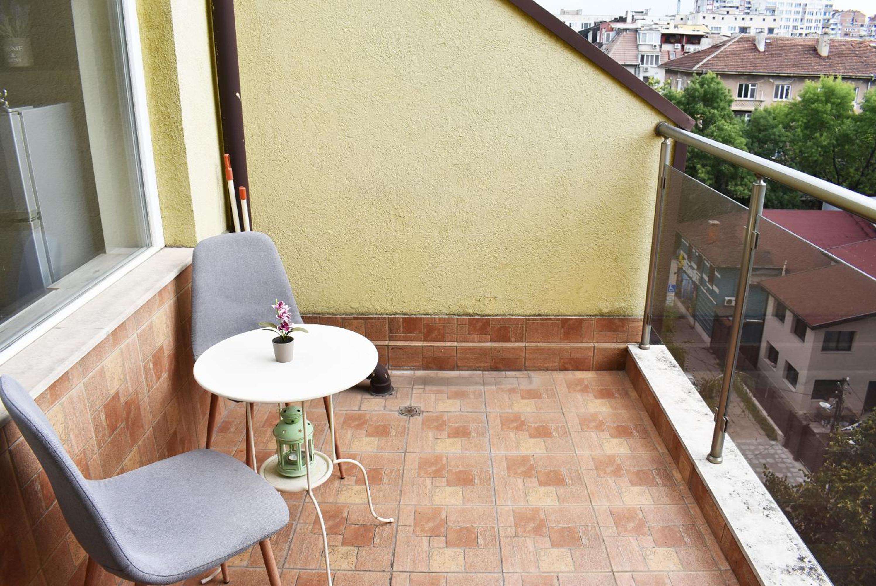 Dimitar Petkov Apartment