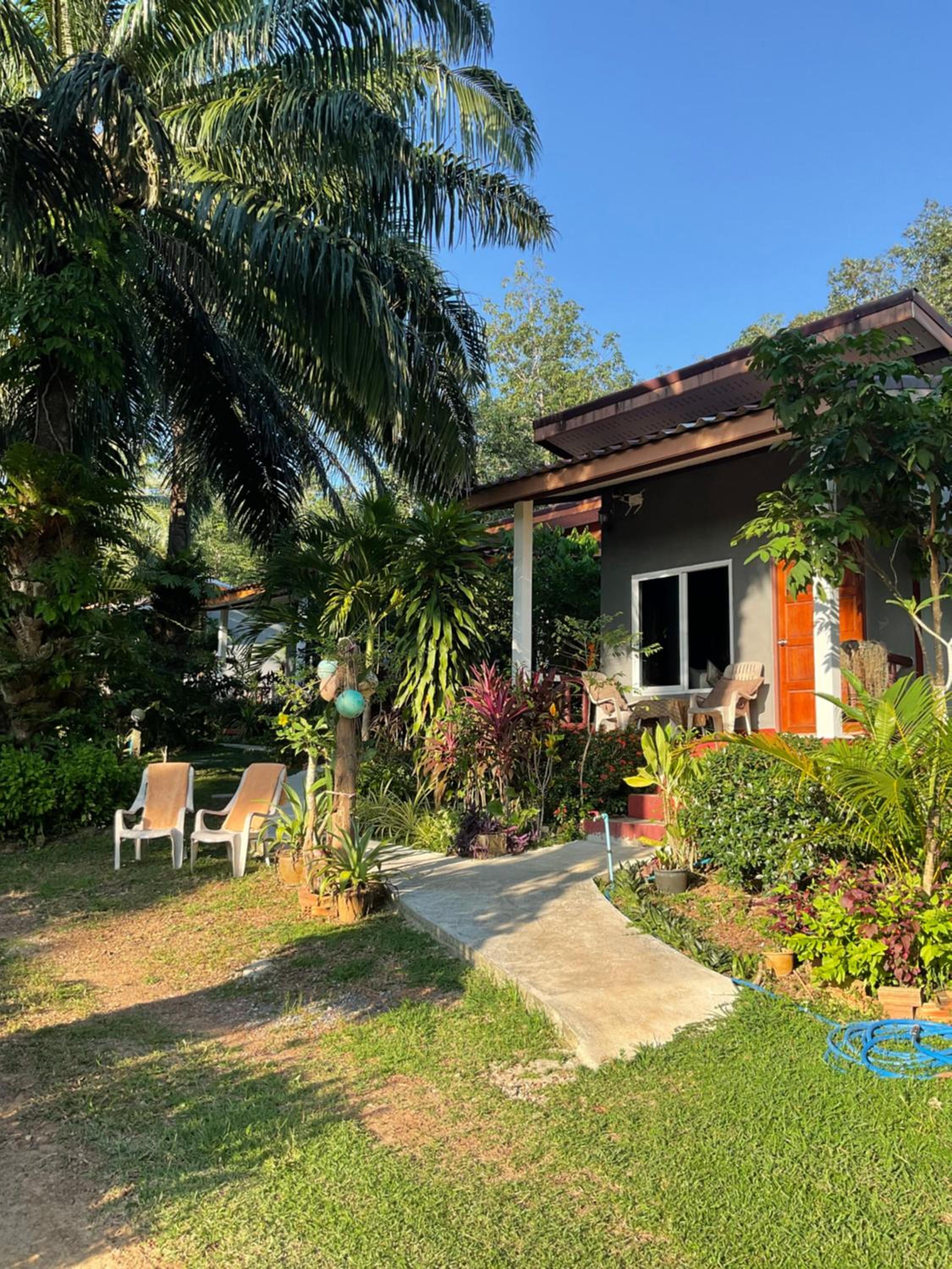 Hotel Mada Lanta Mai Keaw - Image 1