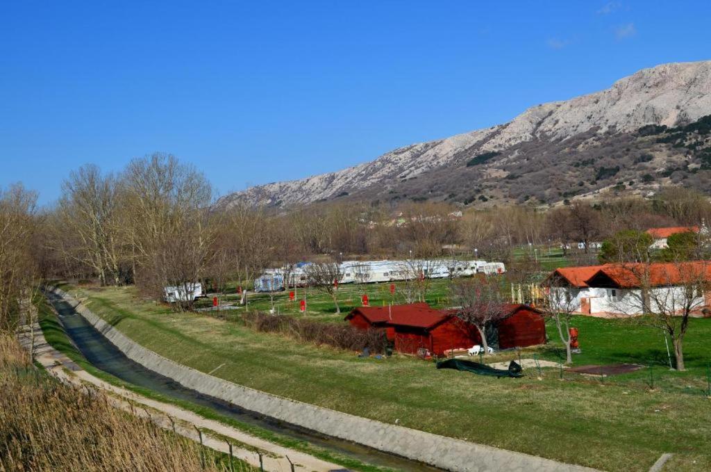 Apartments Mare