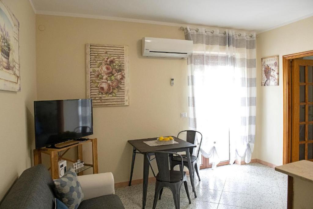 Casa I GERANI 2 a 300m DAL MARE