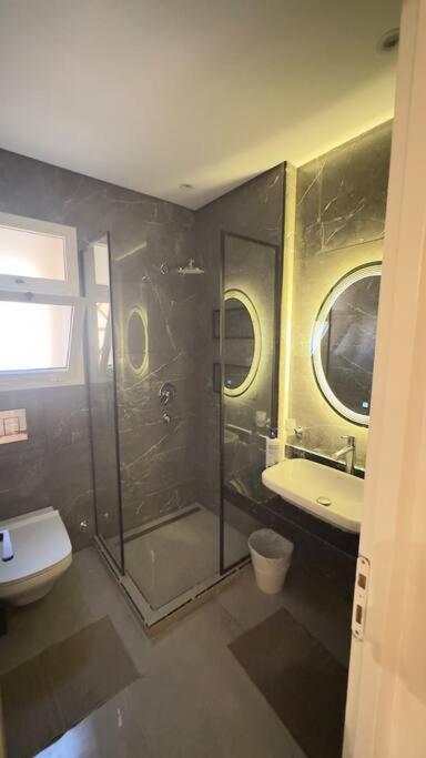 Luxury hotel apartment