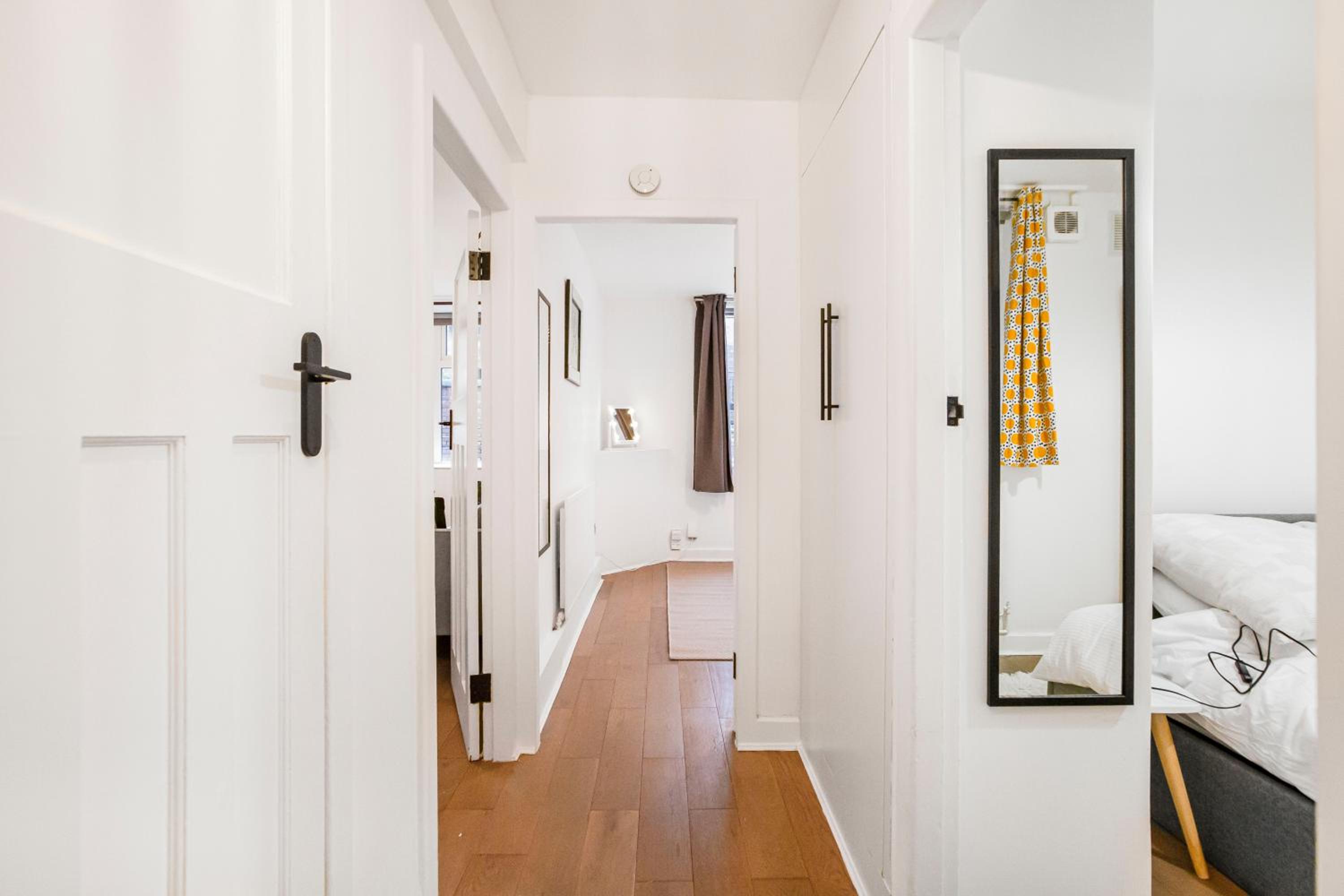 Athera - Finn House Hoxton, 2 bedroom entire apartment, close to Old Street Station