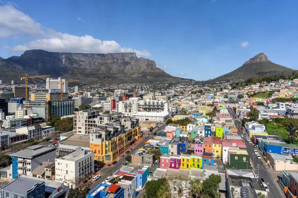 1509 on Strand - Luxury Apartment in Cape Town CBD