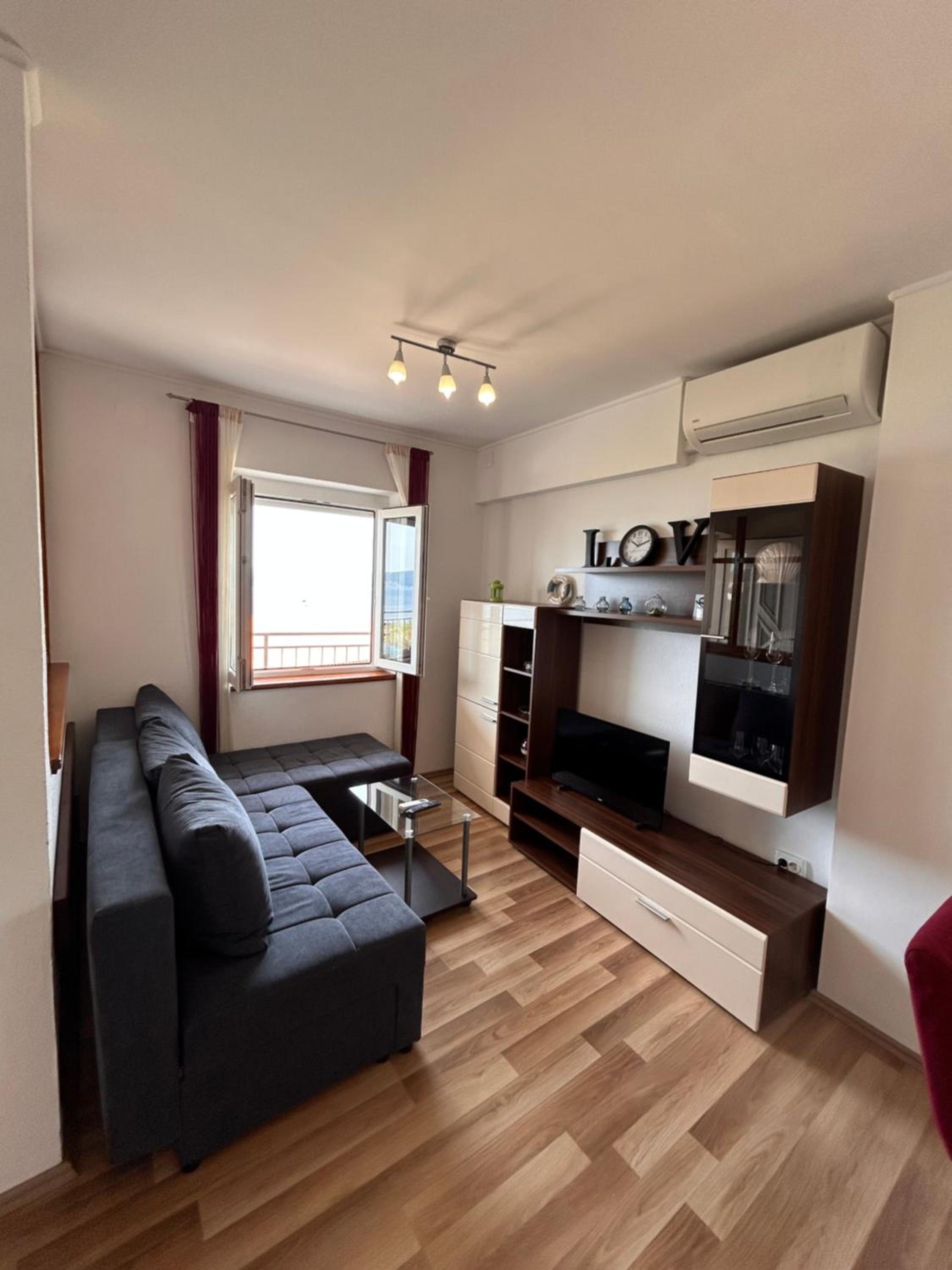 DARKO 1 Apartment with Jacuzzi and panoramic sea view view 2