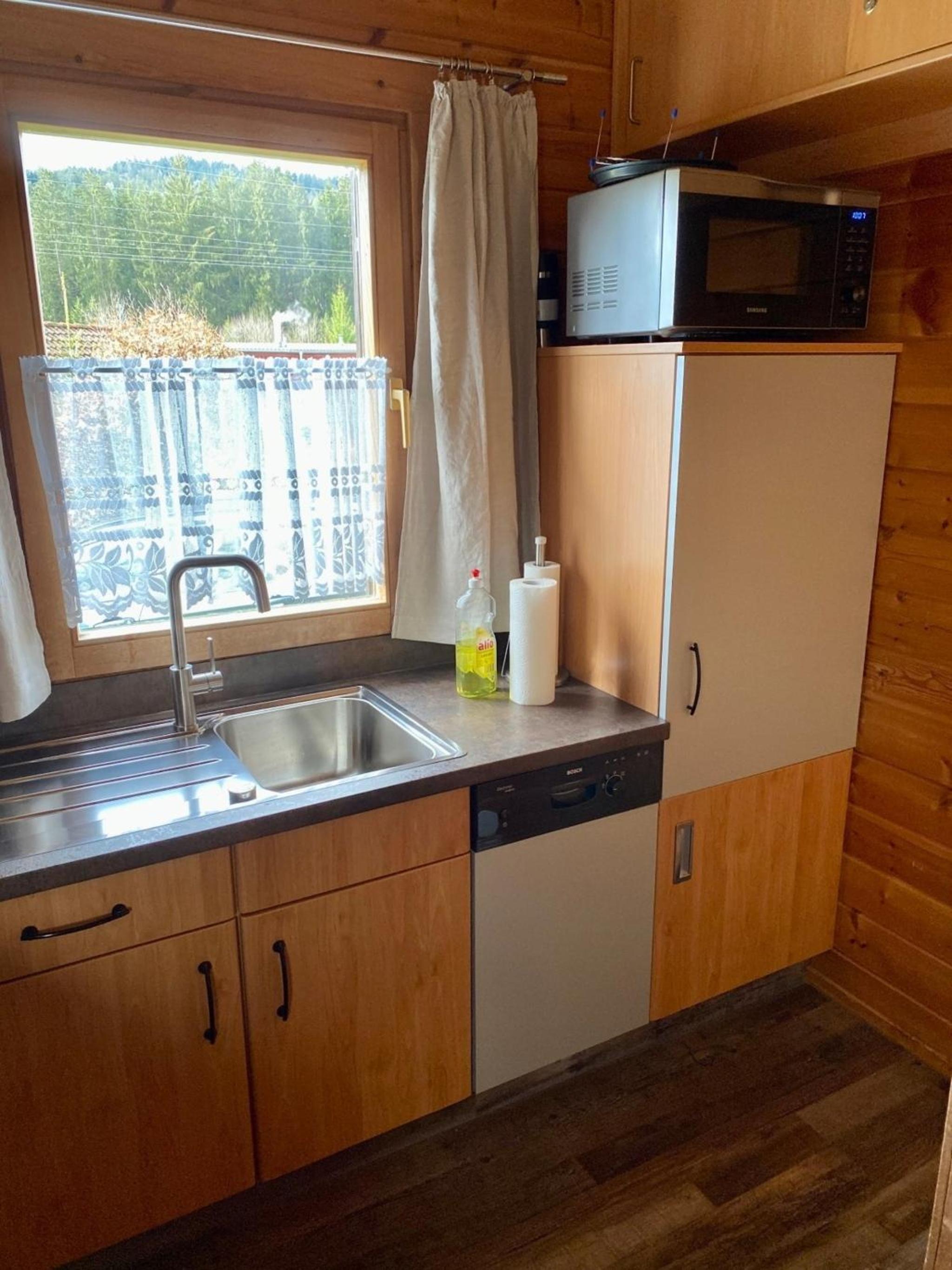 Ferienhaus Nr 6, Typ A, Feriendorf Jägerpark, Bayerischer Wald view 4