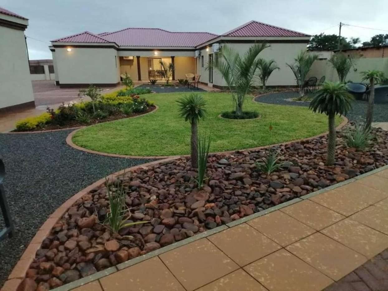 Pahotela Bed and Breakfast
