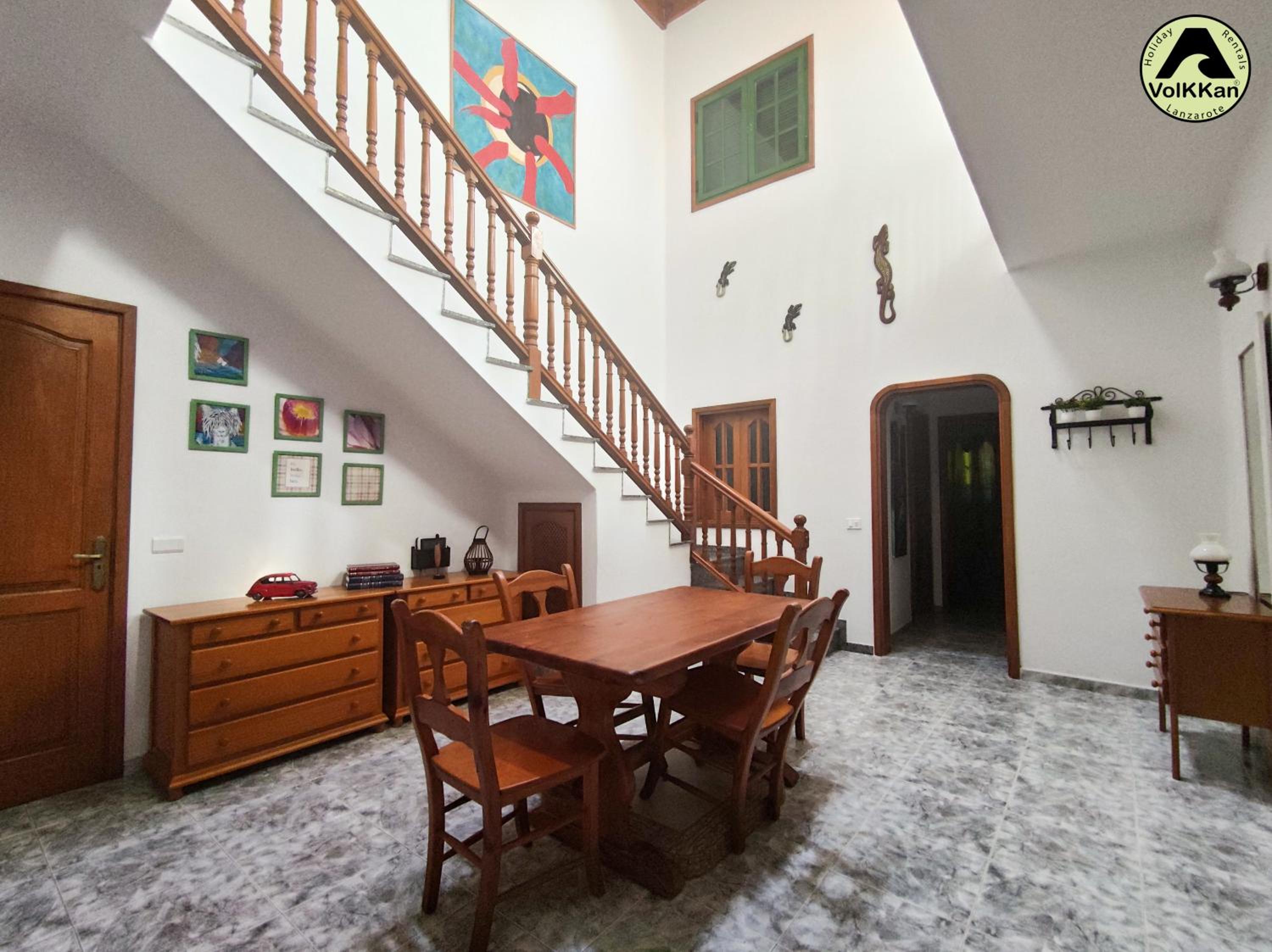 VolKKanrentals Beach View House