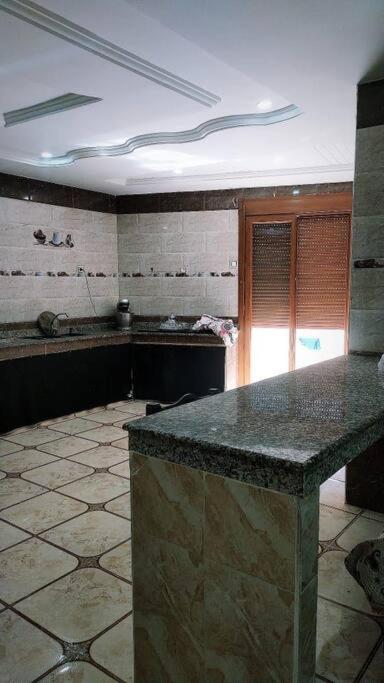 location appartement équipée ain el turk Oran