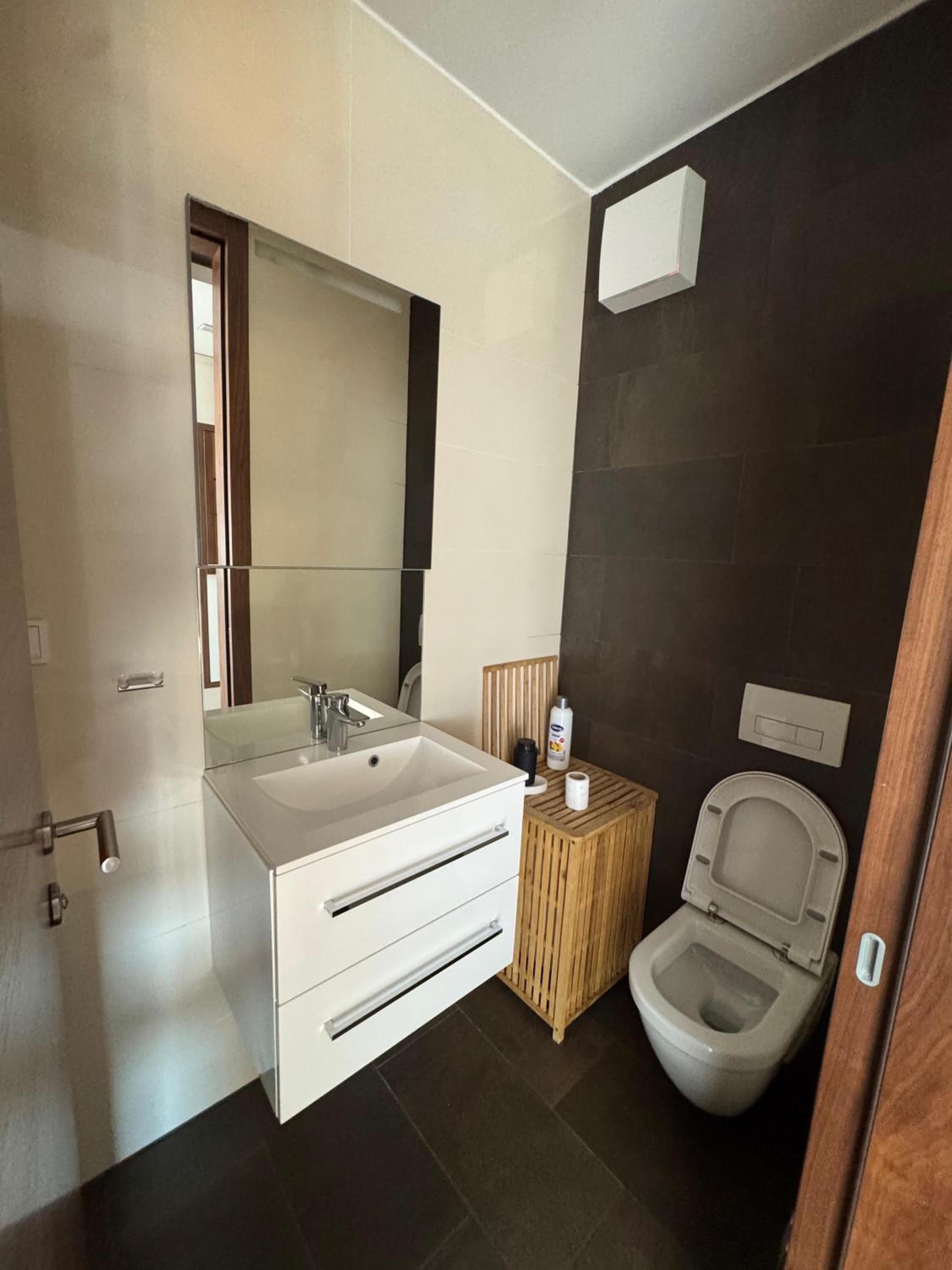 Luxury 3 Bedroom Apartment with Balcony & City View GreenResidence Sarajevo