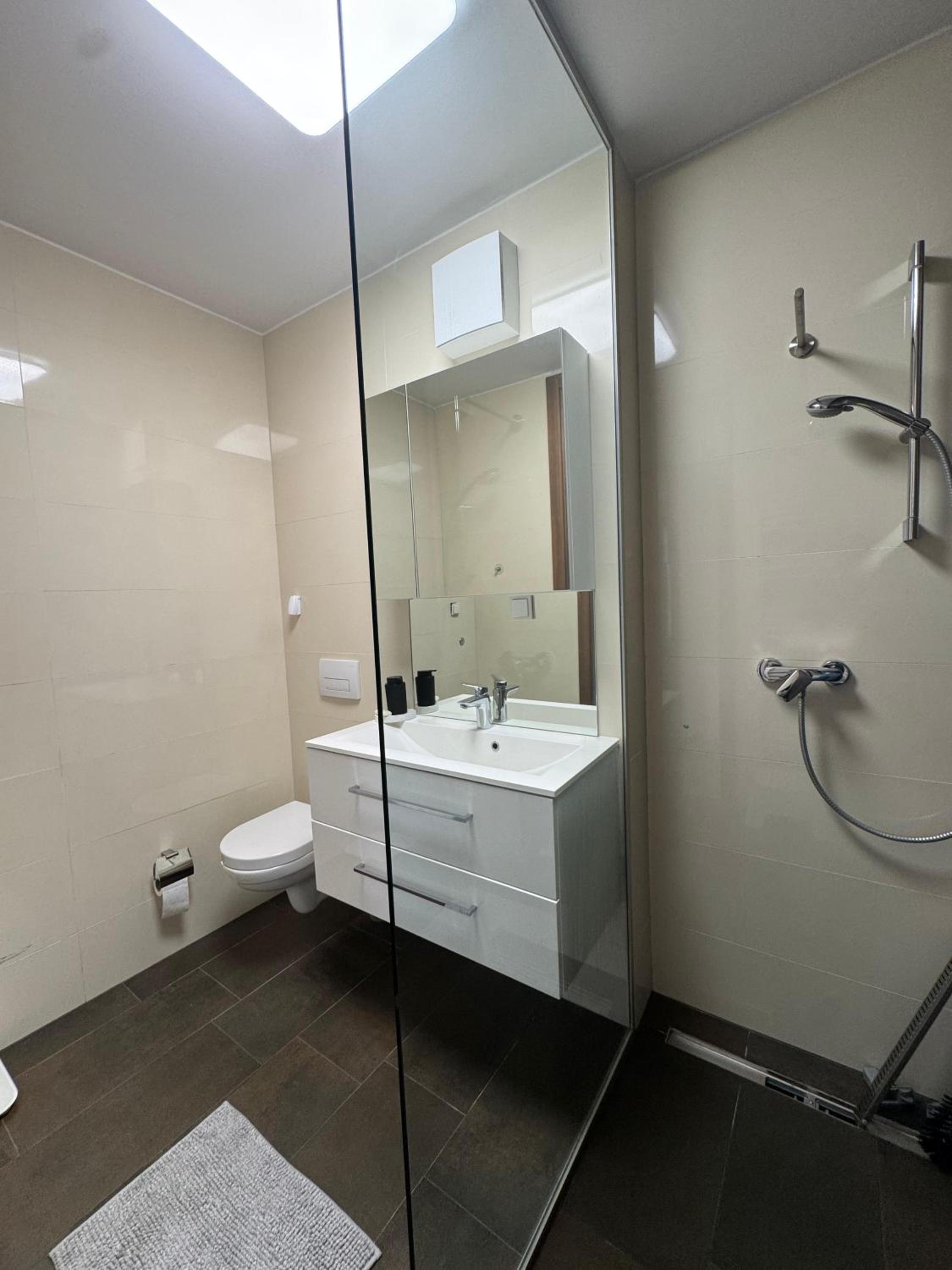 Luxury 3 Bedroom Apartment with Balcony & City View GreenResidence Sarajevo