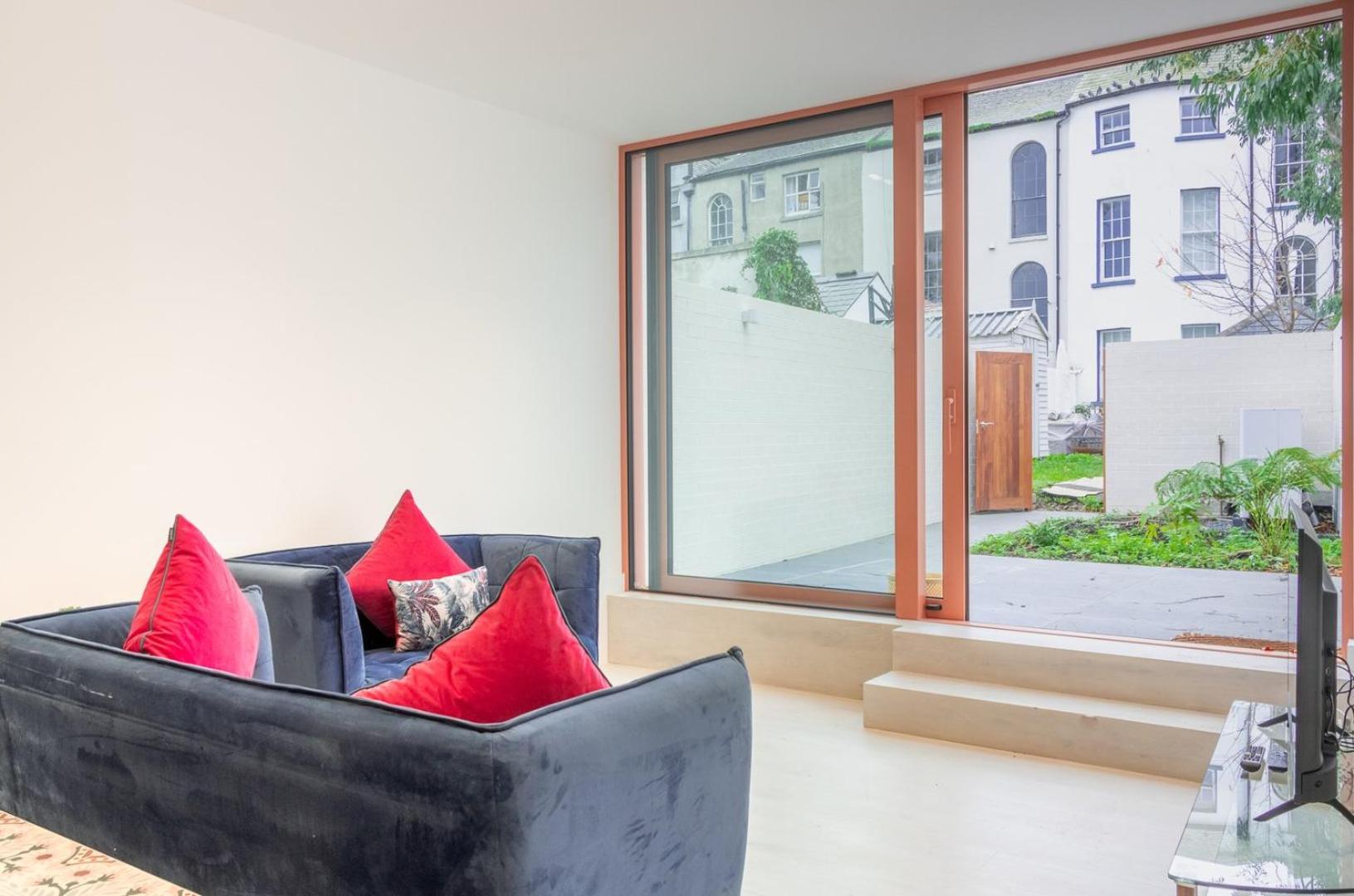 GuestReady - Modern retreat in Dublin
