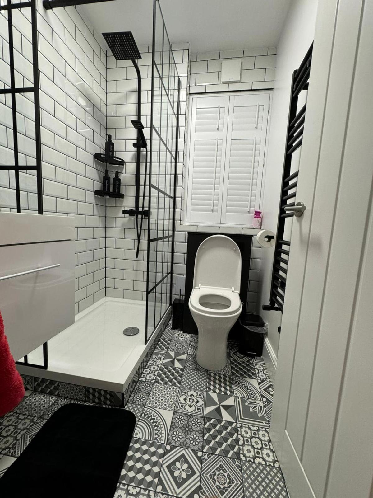 Newly refurbished ,chic, attractive 3 bedroom flat