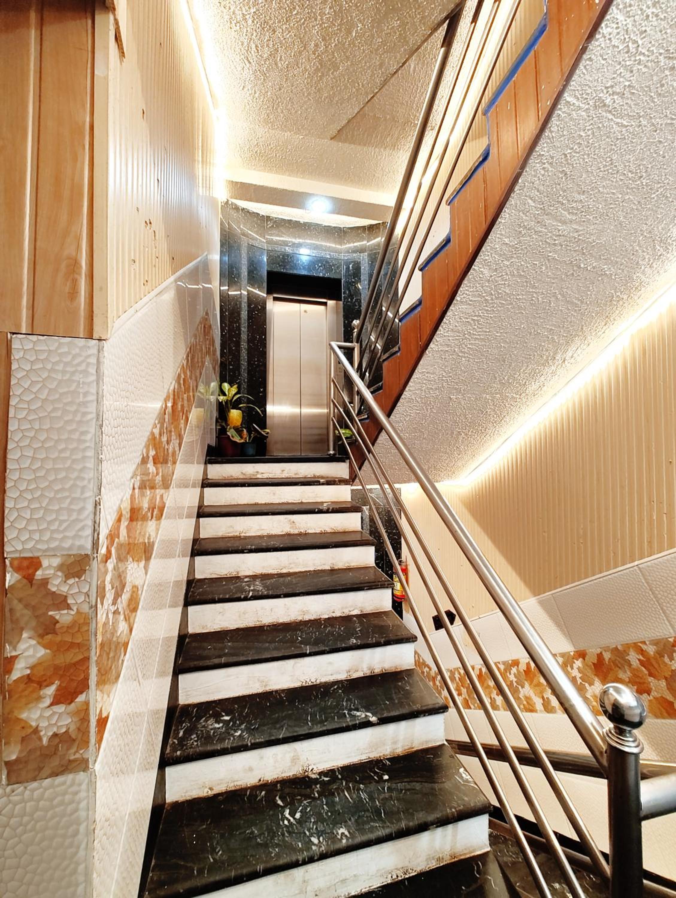 Hotel A-shray Swargadwar Puri Near -Golden-Sea-Beach-and Temple-with-Lift-Wifi-Restaurant-Parking facilities-Newly Decorated Room-with-Prime-Location