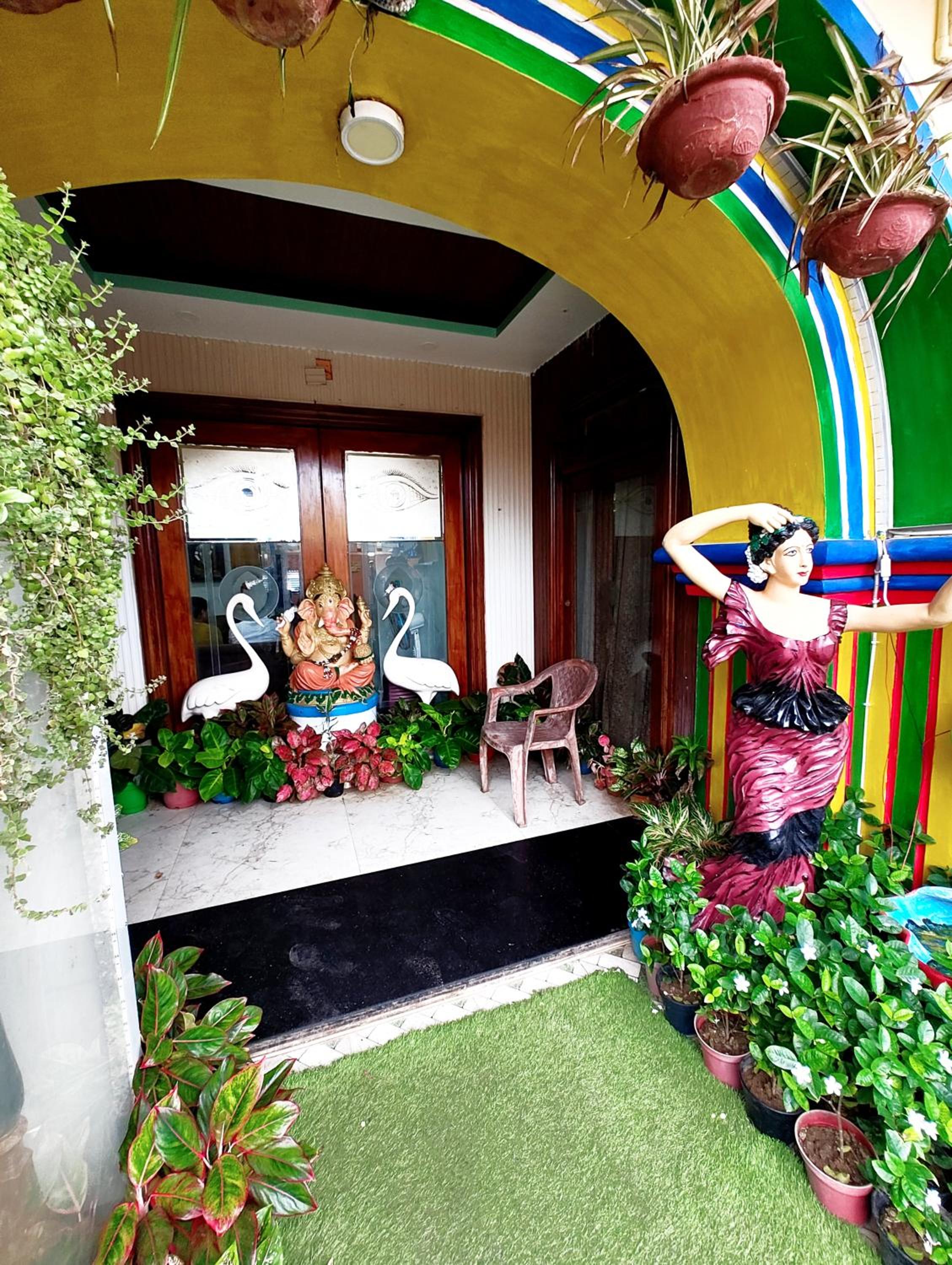 Hotel A-shray Swargadwar Puri Near -Golden-Sea-Beach-and Temple-with-Lift-Wifi-Restaurant-Parking facilities-Newly Decorated Room-with-Prime-Location