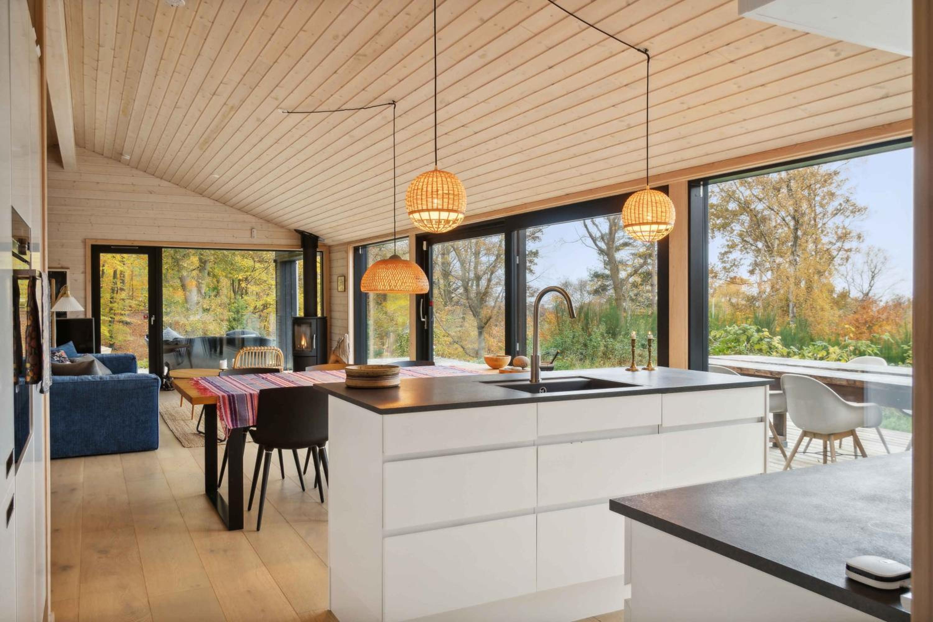Wonderful Holiday Home With Sea View