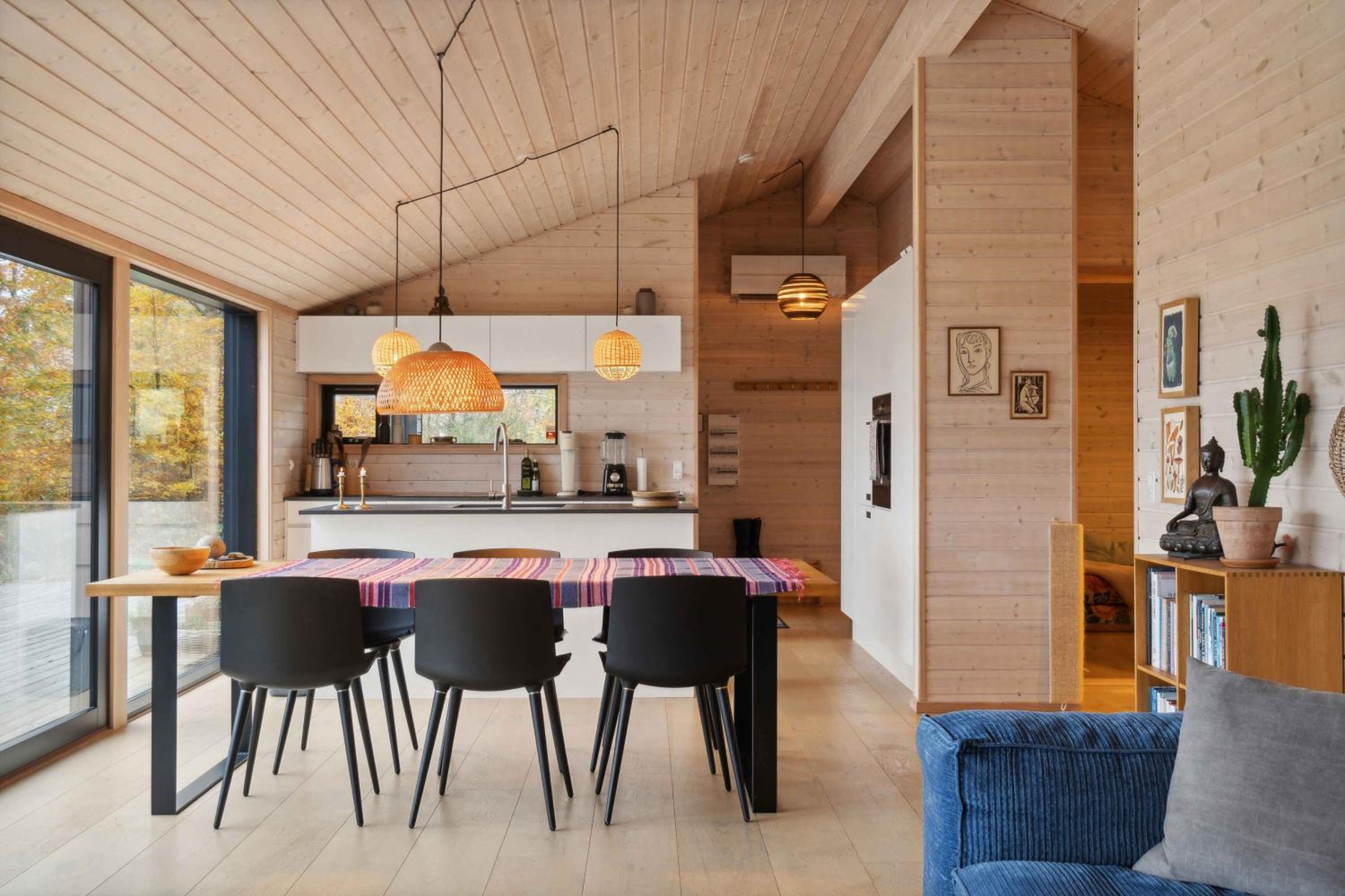 Wonderful Holiday Home With Sea View