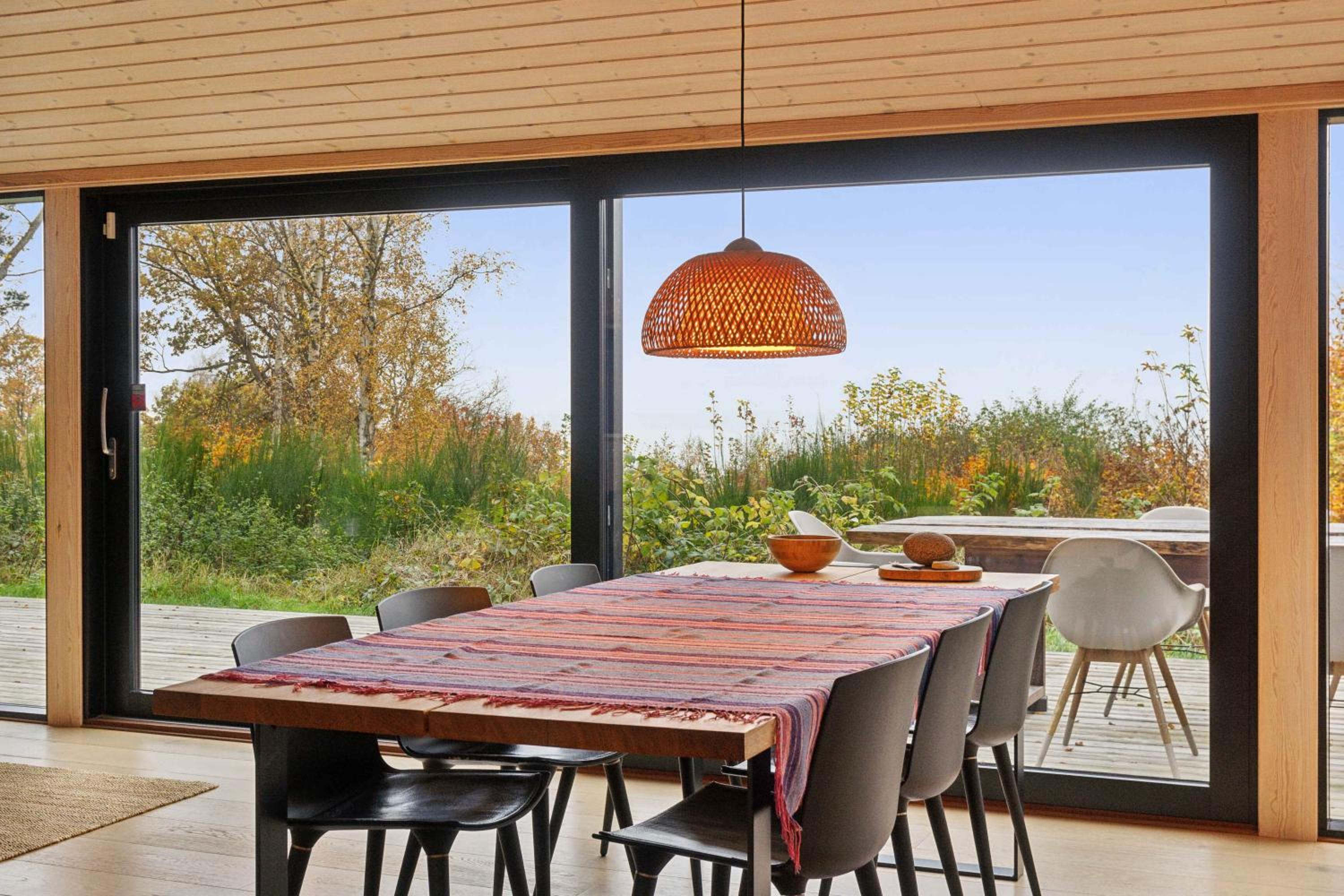 Wonderful Holiday Home With Sea View