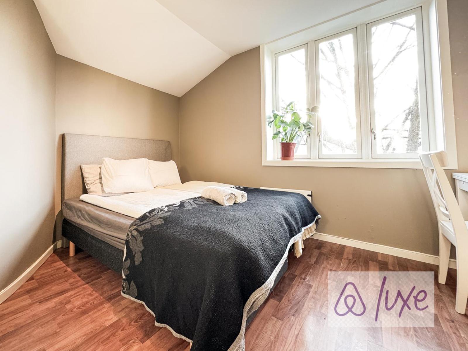 CENTRAl STRONG WI-FI CoZY HOME FEELING
