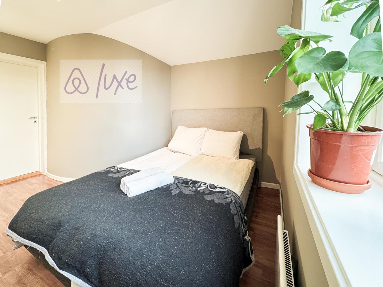 CENTRAl STRONG WI-FI CoZY HOME FEELING