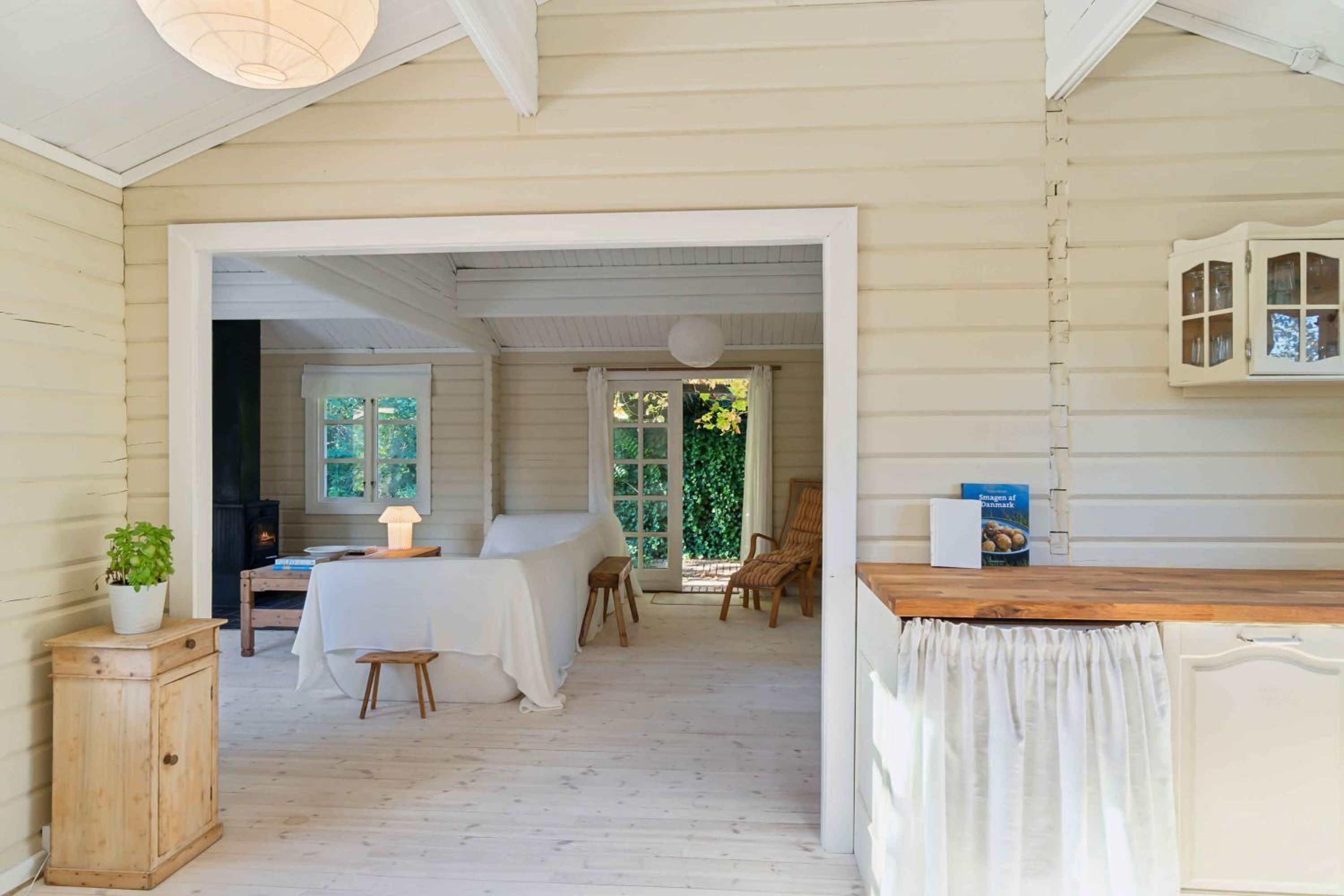 Lovely Summer House In North Zealand