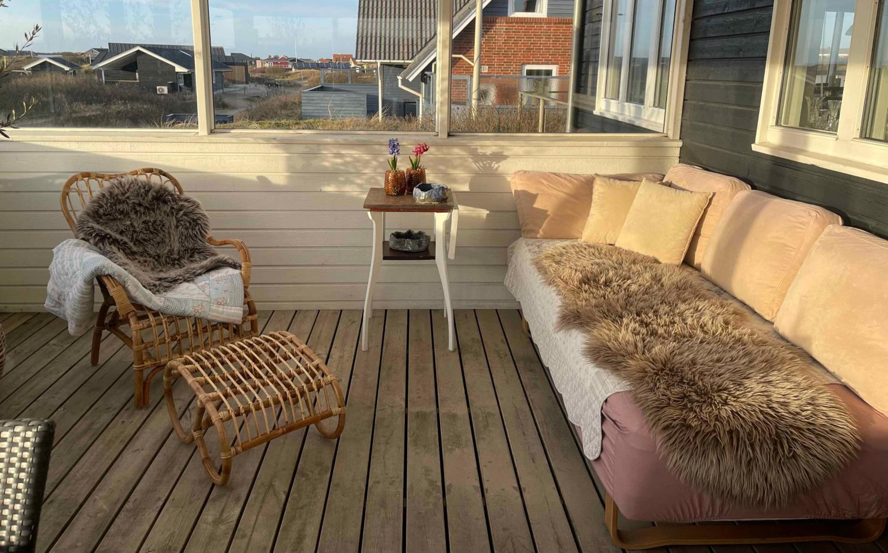 Lovely Summer House Close To The Beach