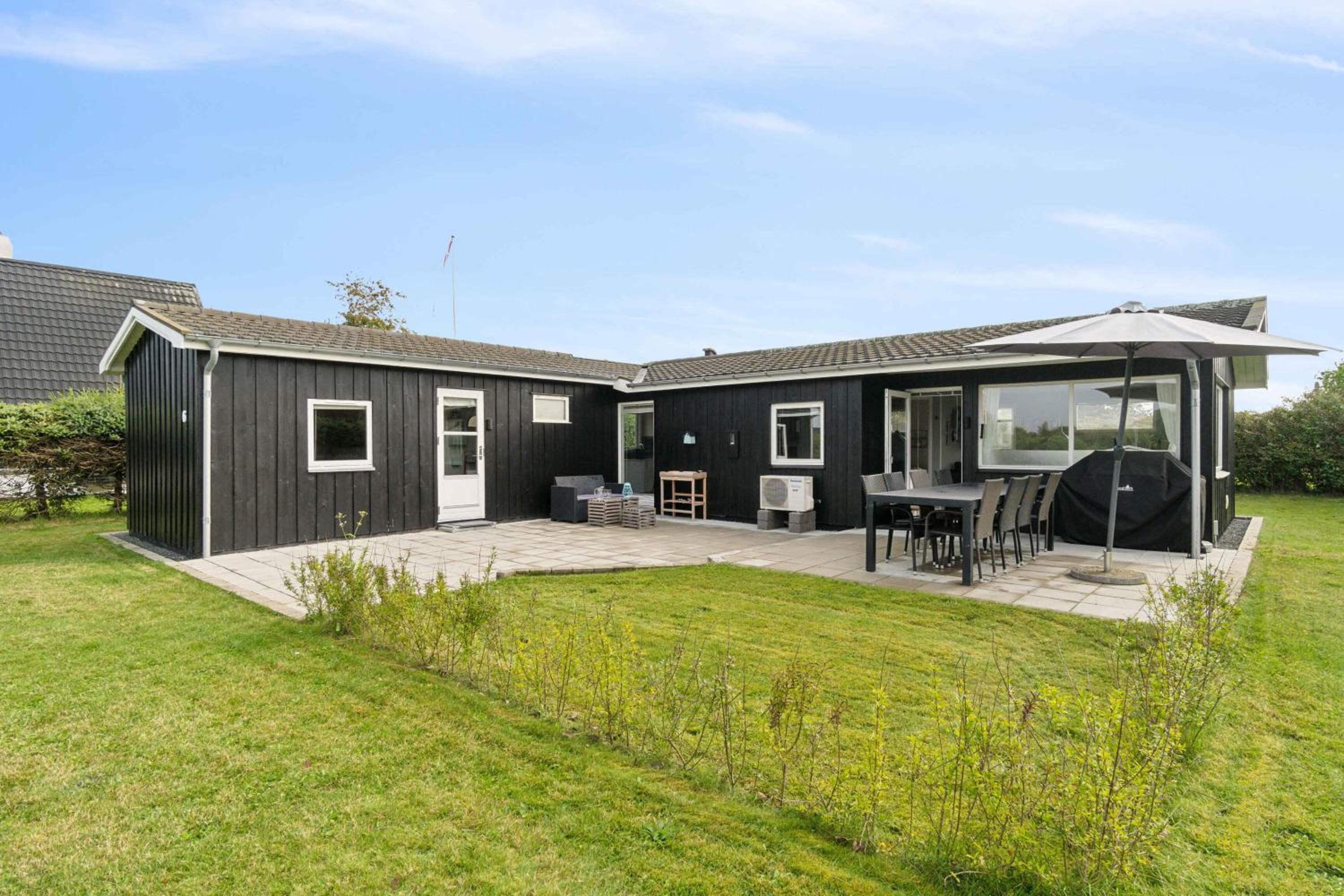 Lovely Summer House In Øster Hurup