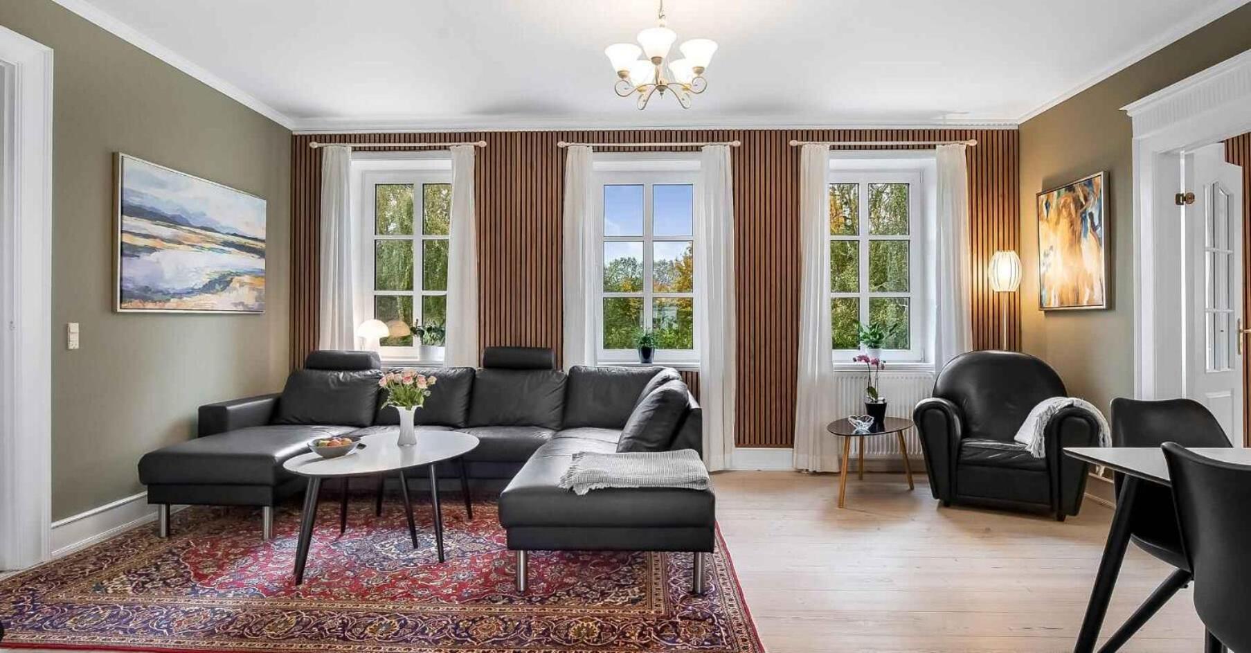 Spacious House With Room For Relaxation And Play