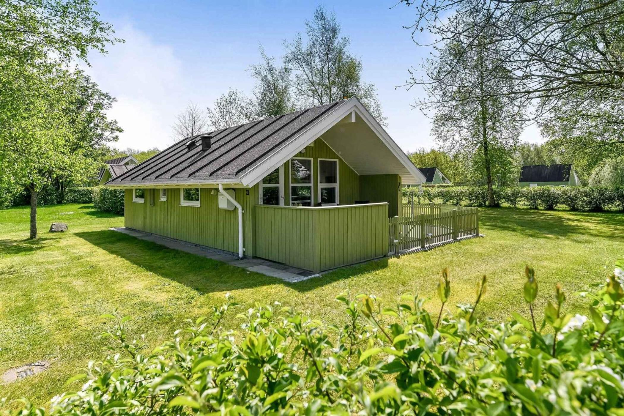 Cozy Holiday Cabin Near Grindsted