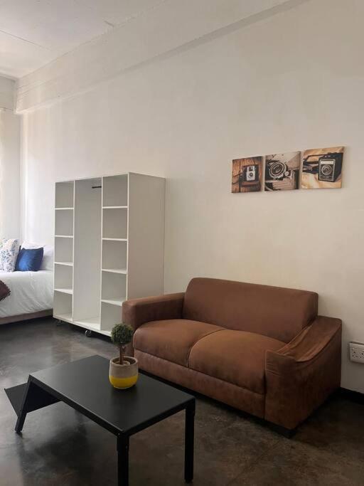 Amukele Apts Unit 410 by 12Decades