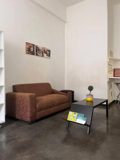 Amukele Apts Unit 410 by 12Decades