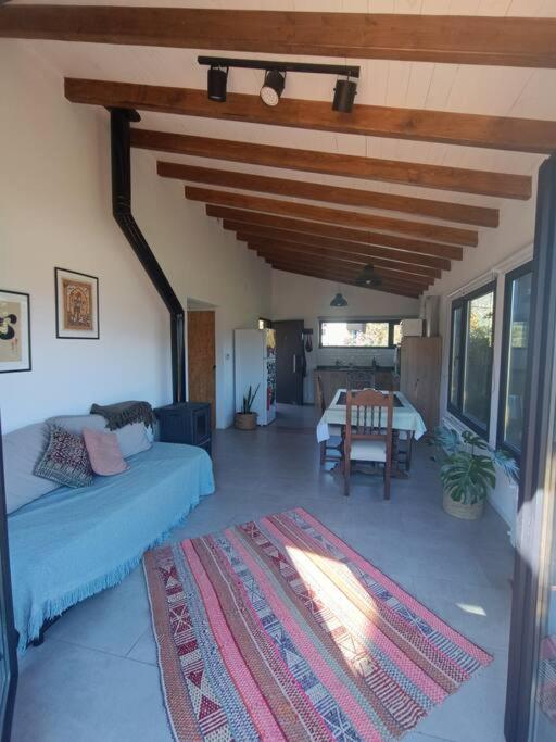 Casa entre cerros
