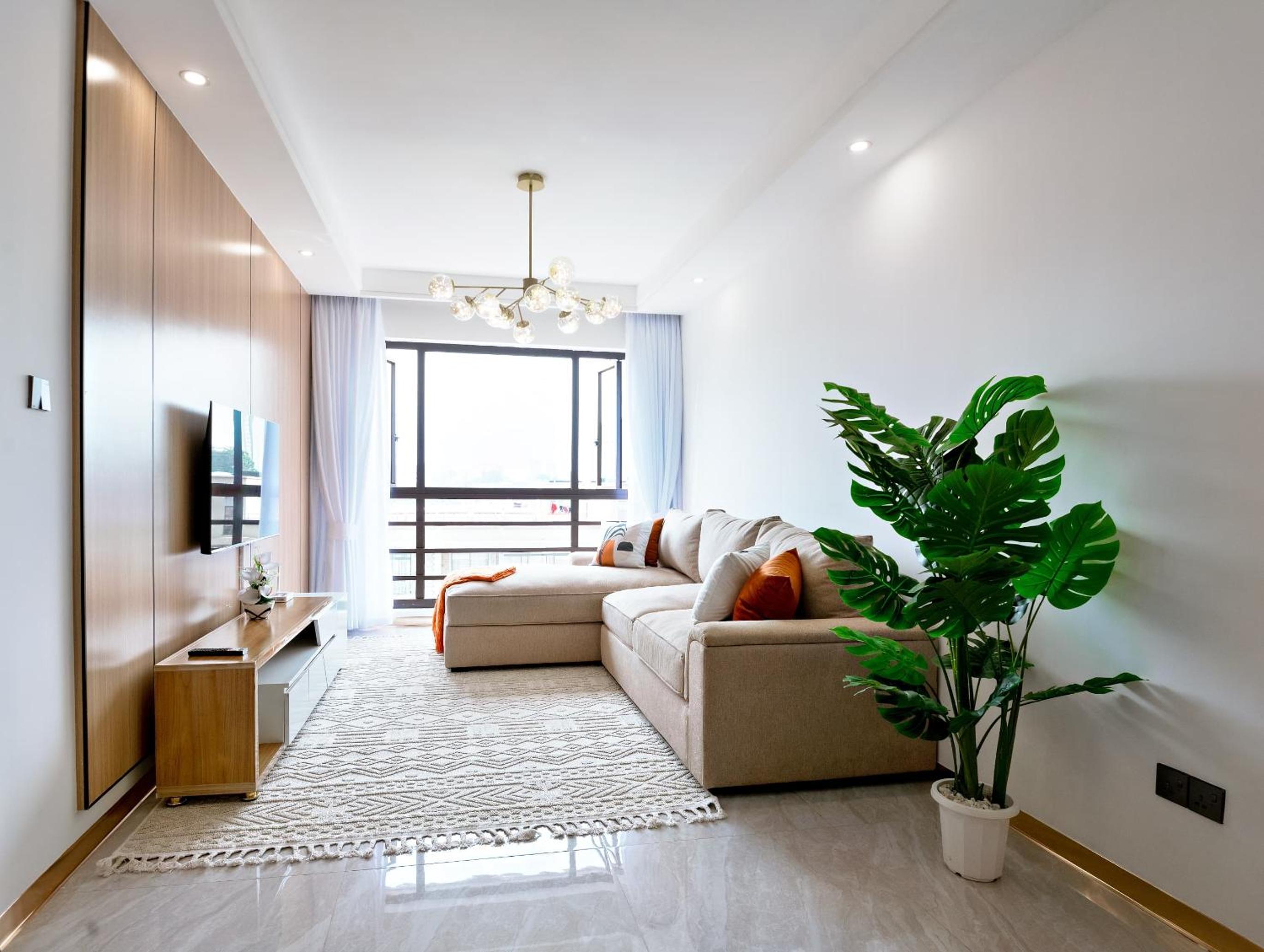 Spacious 1 bedroom apartment, fully furnished and serviced