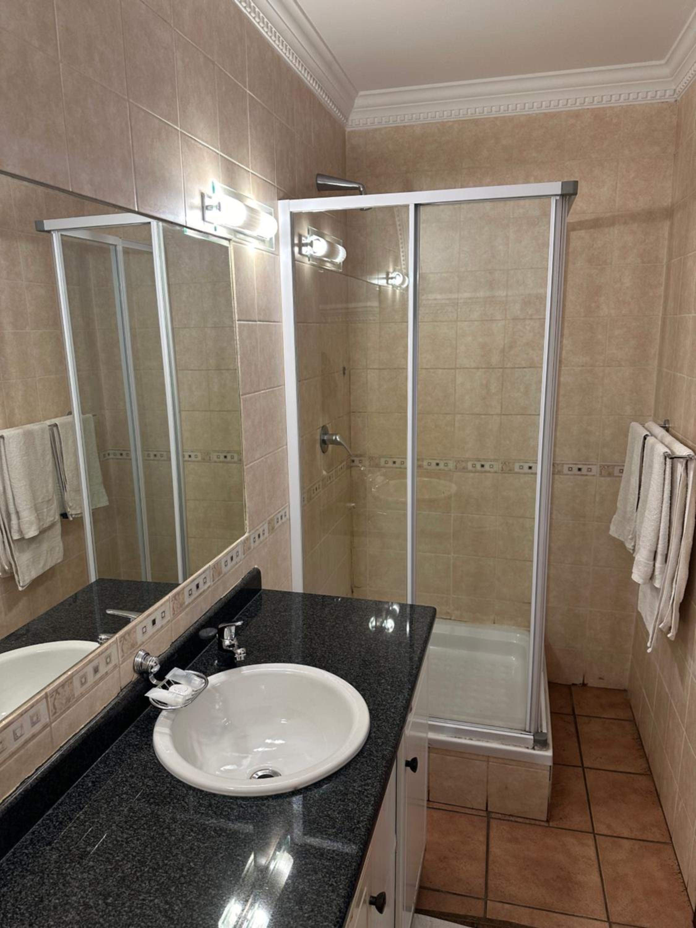 Foundry Guest Lodge — photo 17