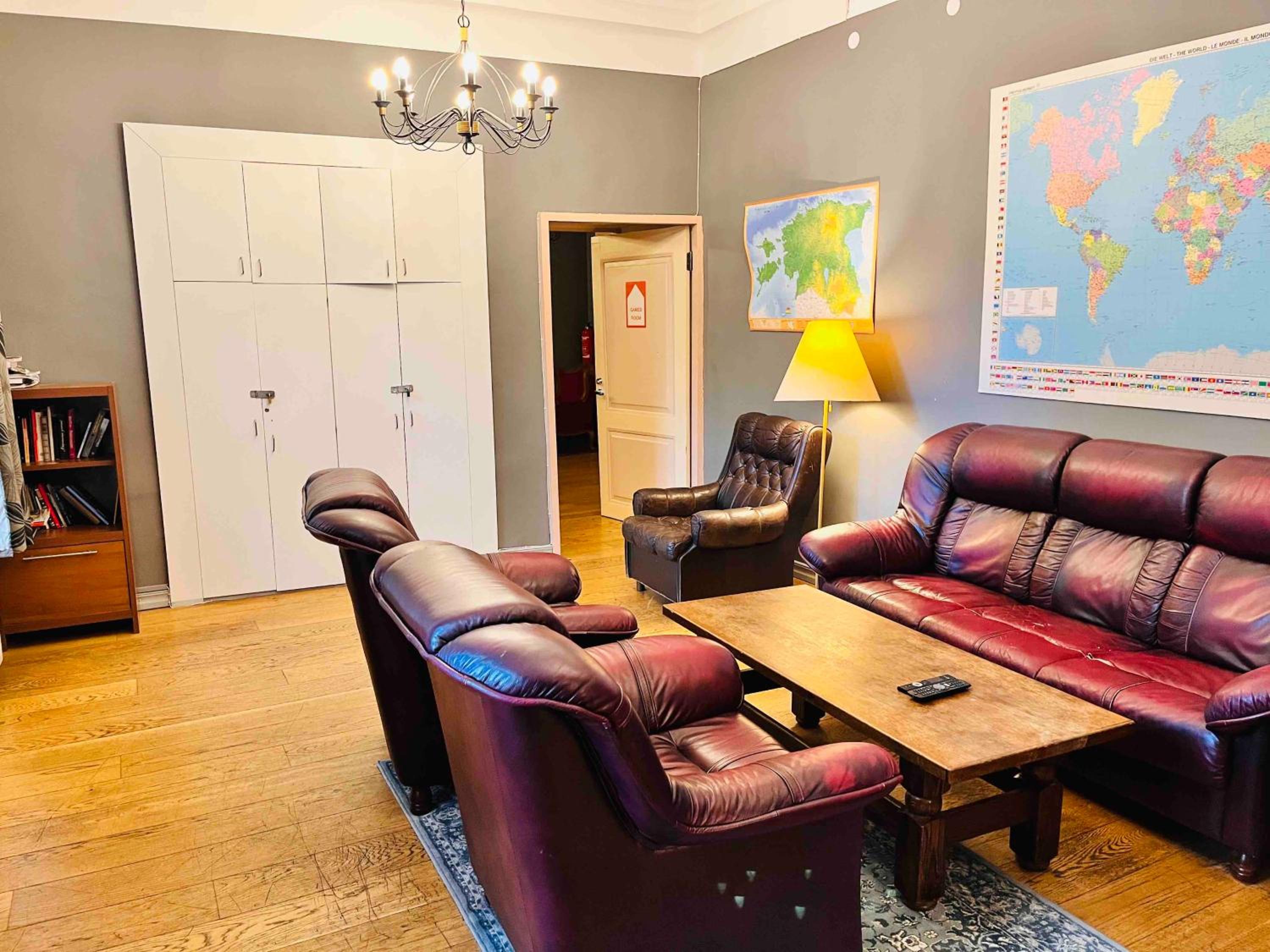 lounge