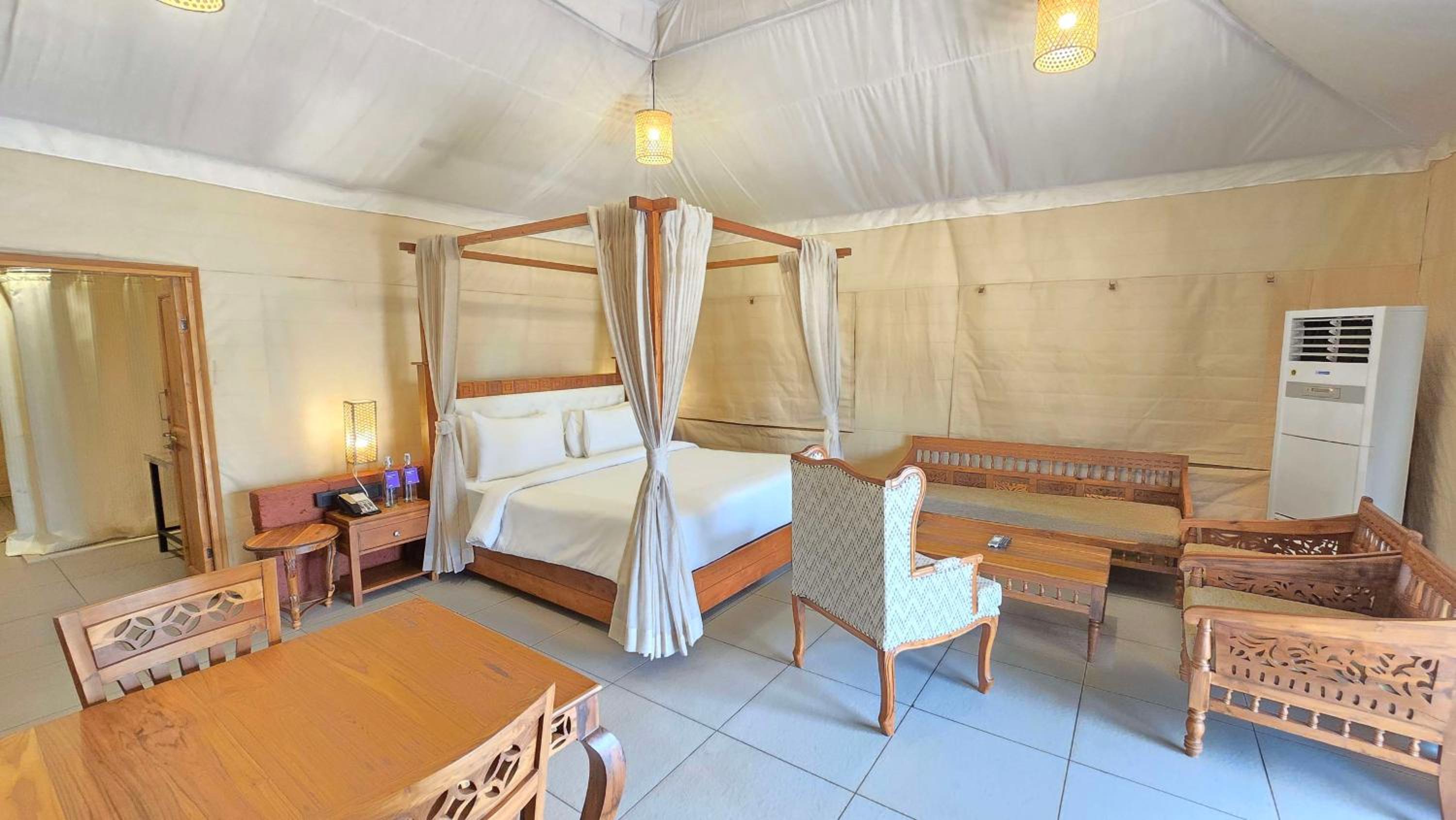 Radisson Blu Plaza Resort & Convention Centre Karjat