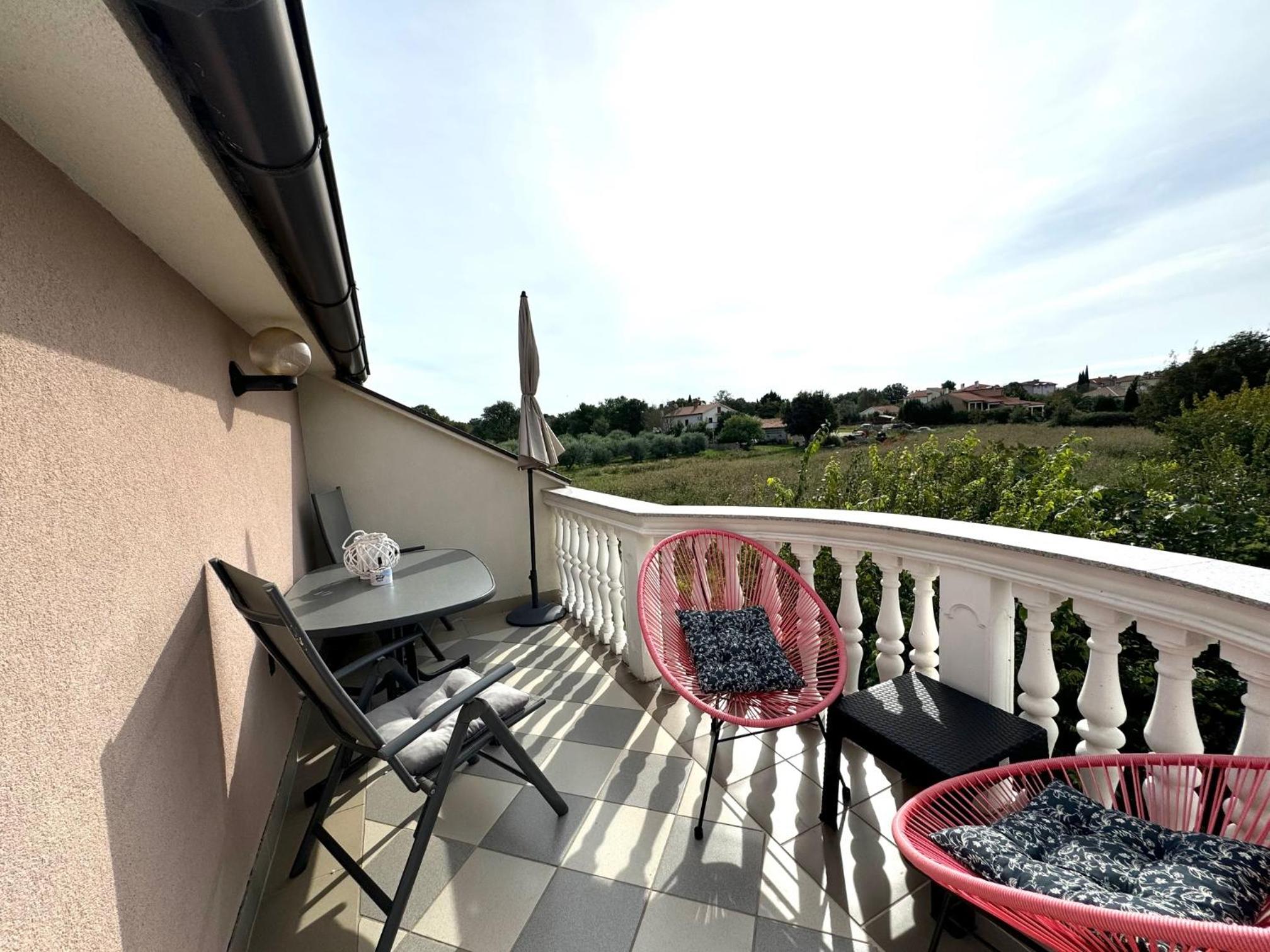 NellaToni Apartments
