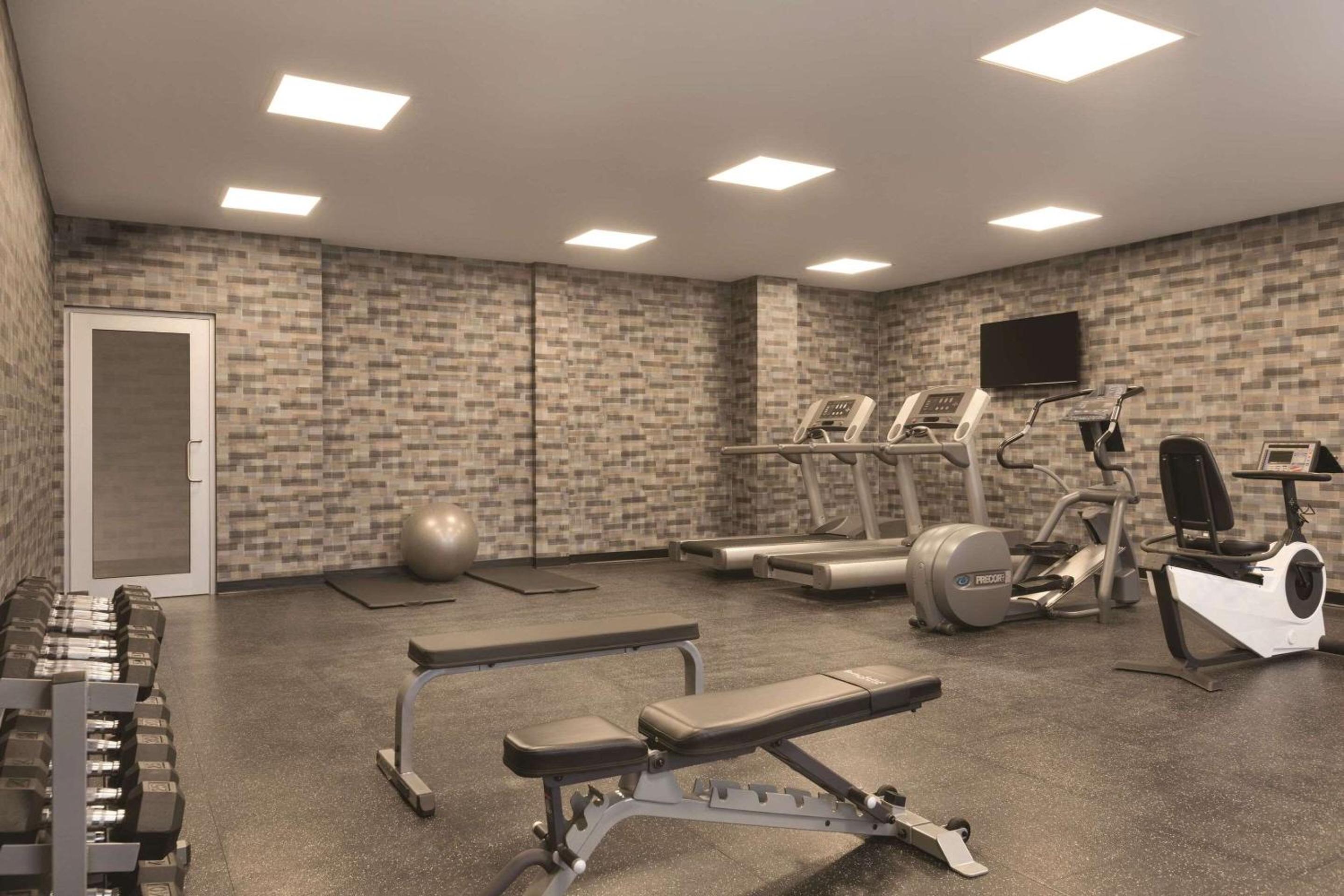 Fredericton Vacations - Radisson Kingswood Hotel  Suites, Fredericton - Property Image 7