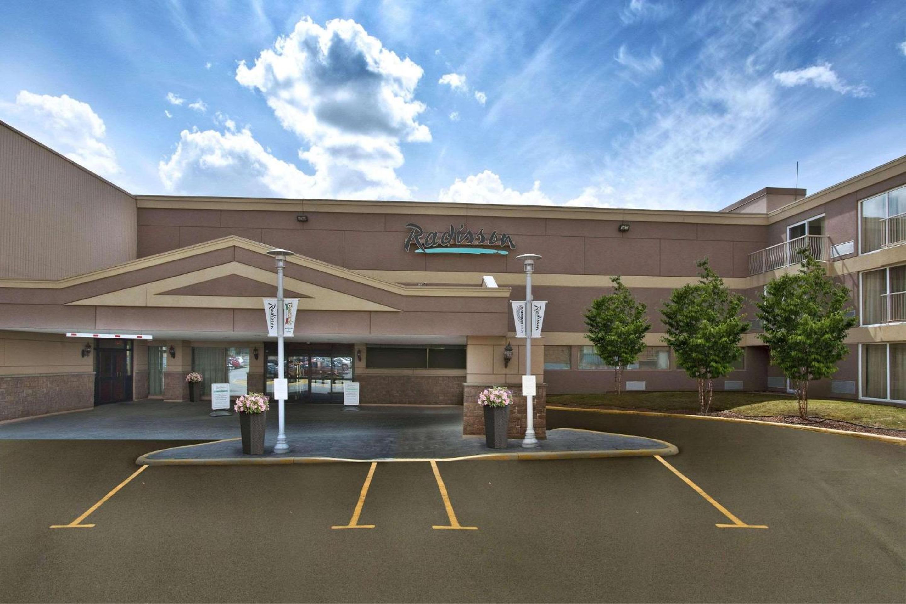 Sudbury Vacations - Radisson Hotel Sudbury - Property Image 4