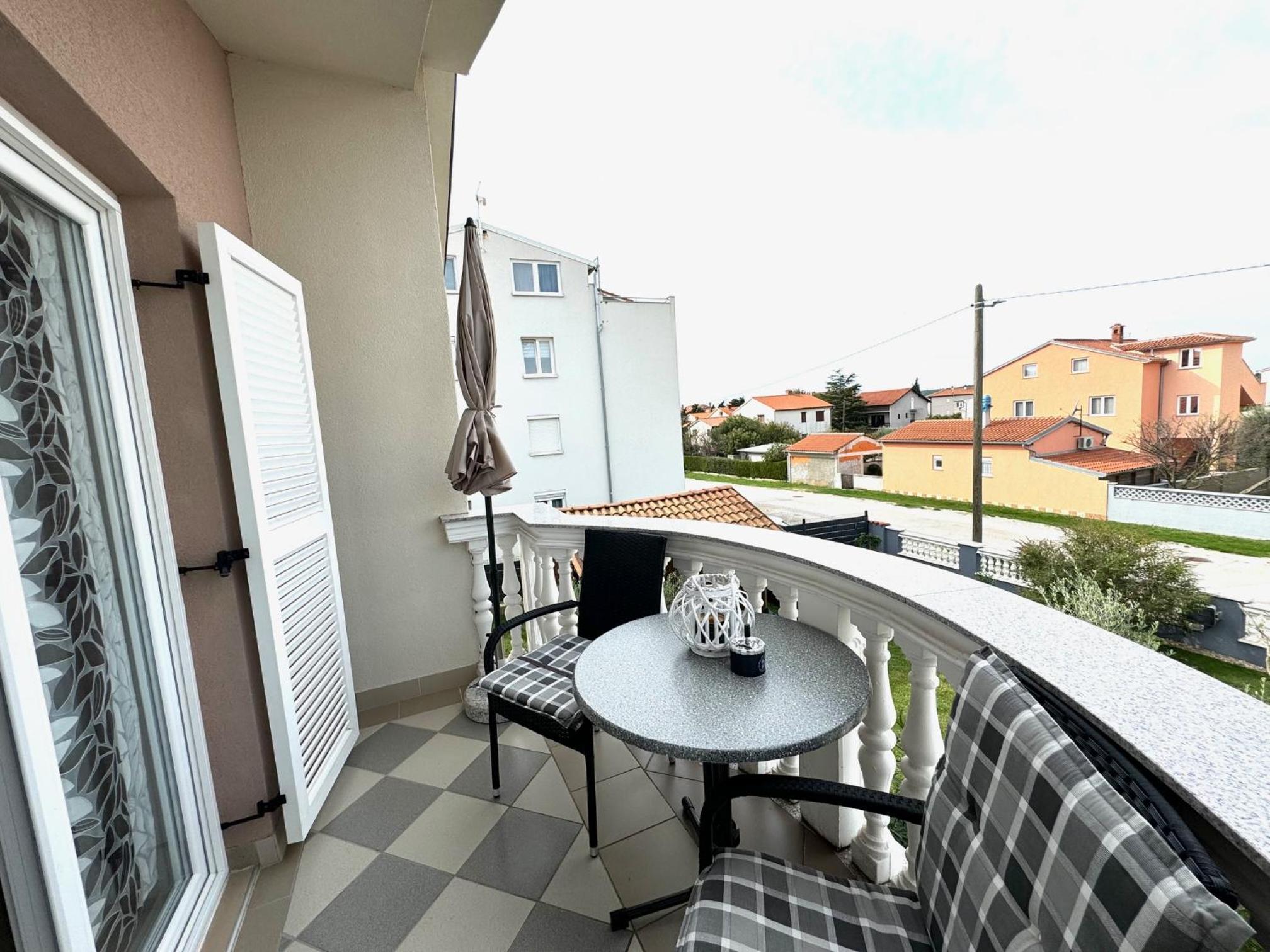 NellaToni Apartments