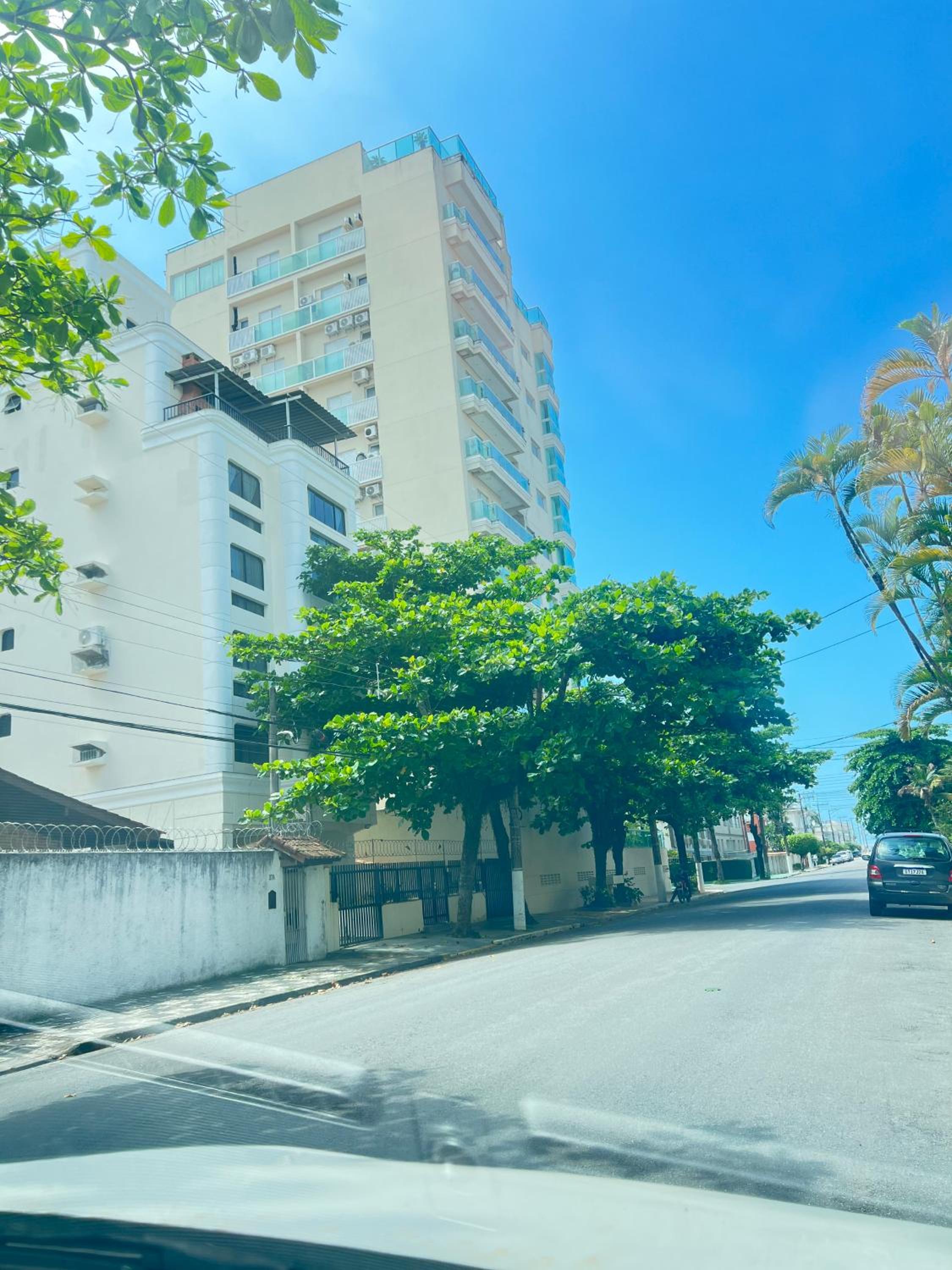 Apto Guarujá próx praia