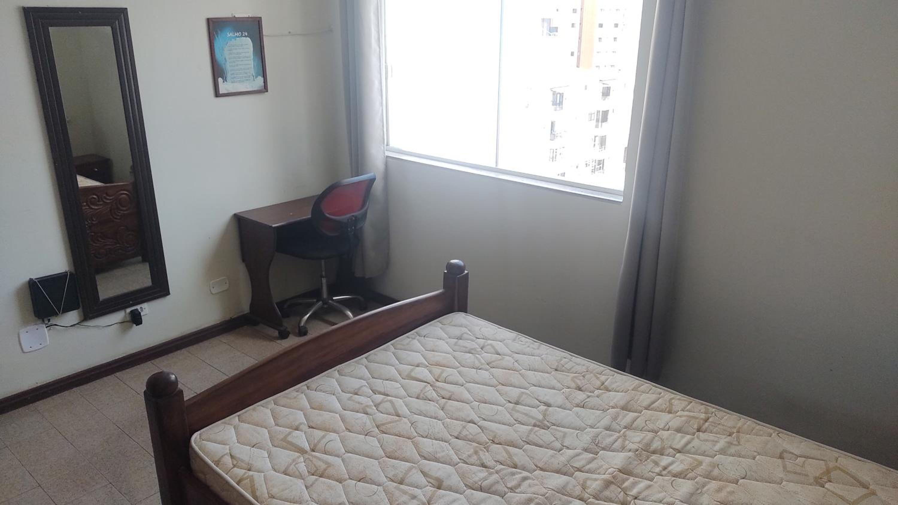 Apartamento com 03 quartos, vista para o mar, com suíte, 2 elevadores e garagem view 3