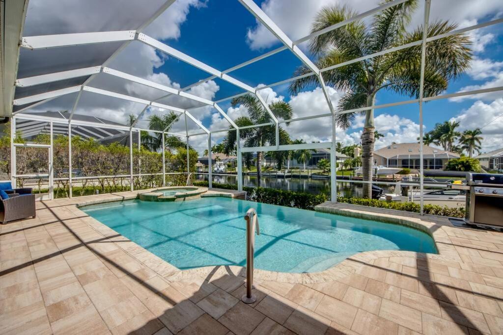 Villa Martinique by CoralVilla